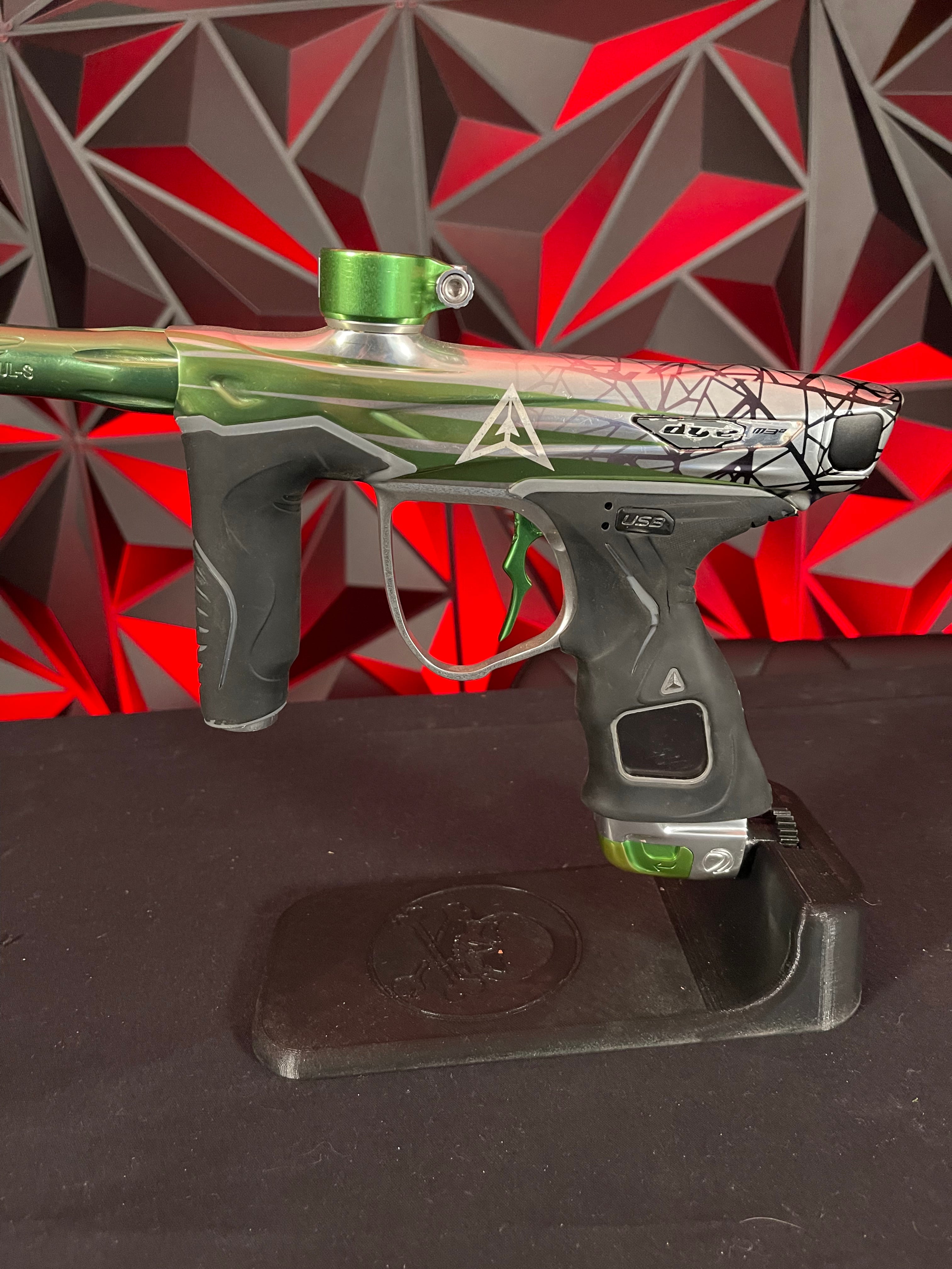 Used Dye M3+ Paintball Marker - Green Columbus LVL Up Edition