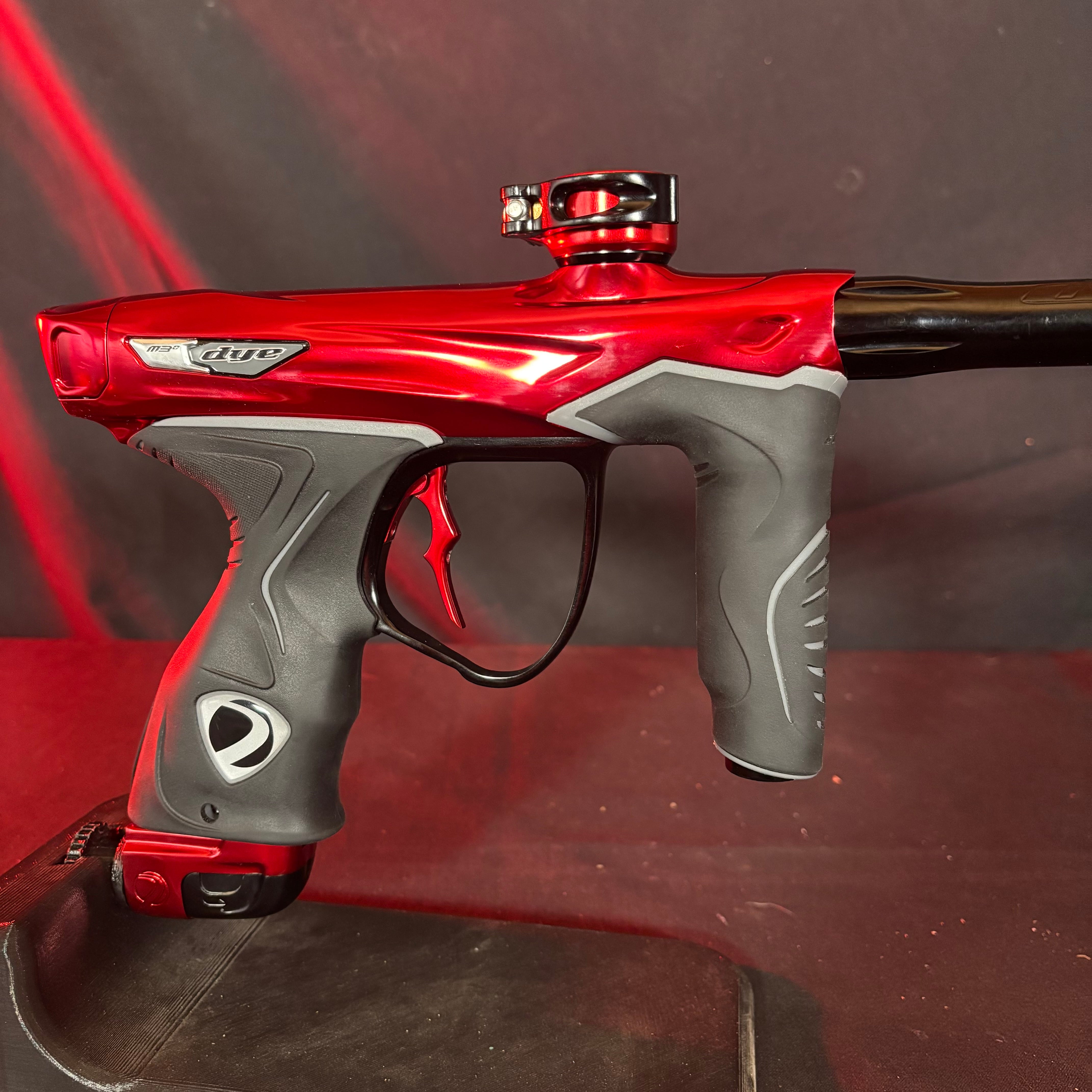 Used Dye M3+ Paintball Gun - Lava 2.0