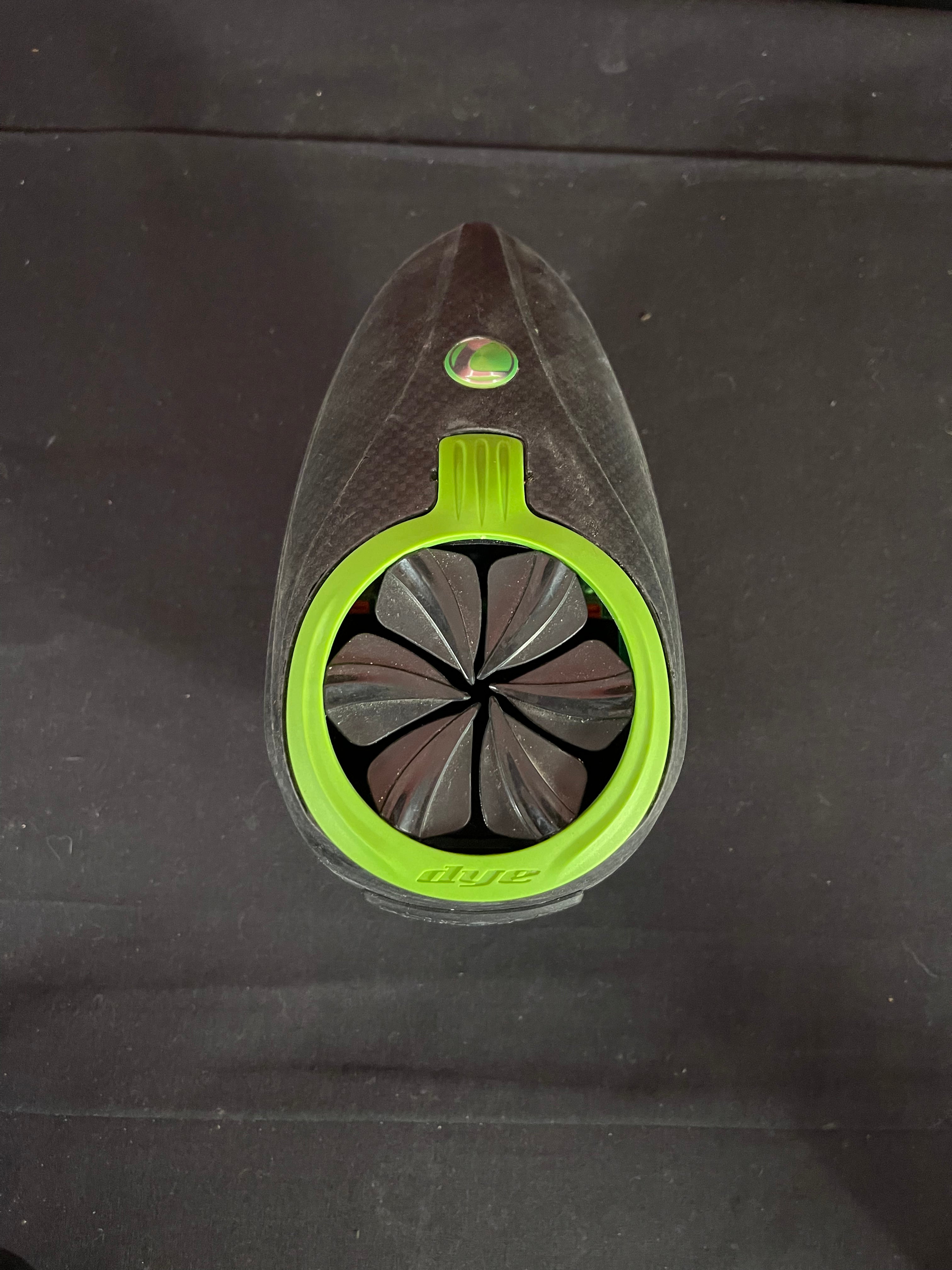 Used Dye R2 Paintball Loader- Carbon/Lime w/ Lime R2 Quick Feed