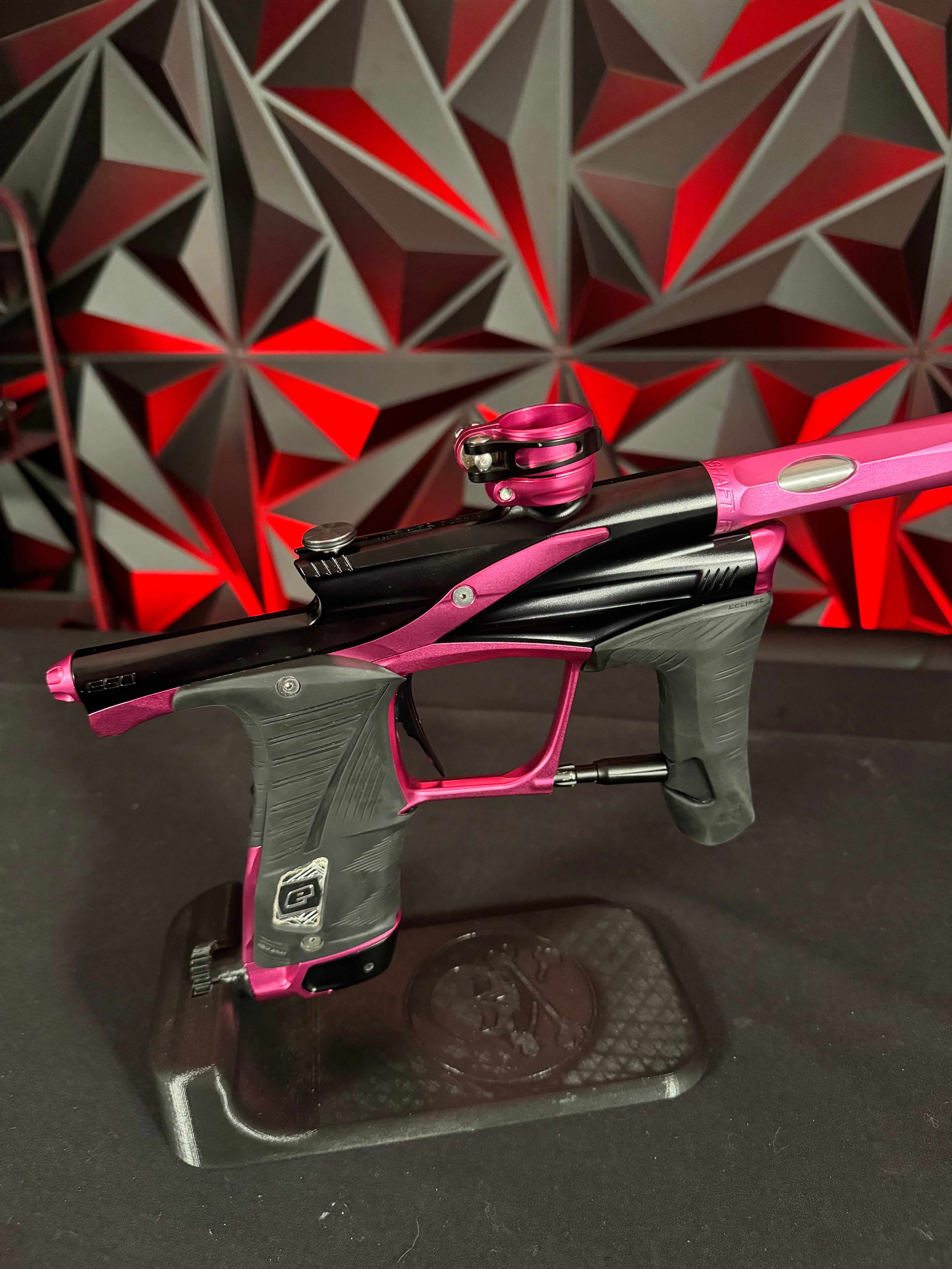 Used Planet Eclipse Lv1.6 Paintball Gun - Black/Pink