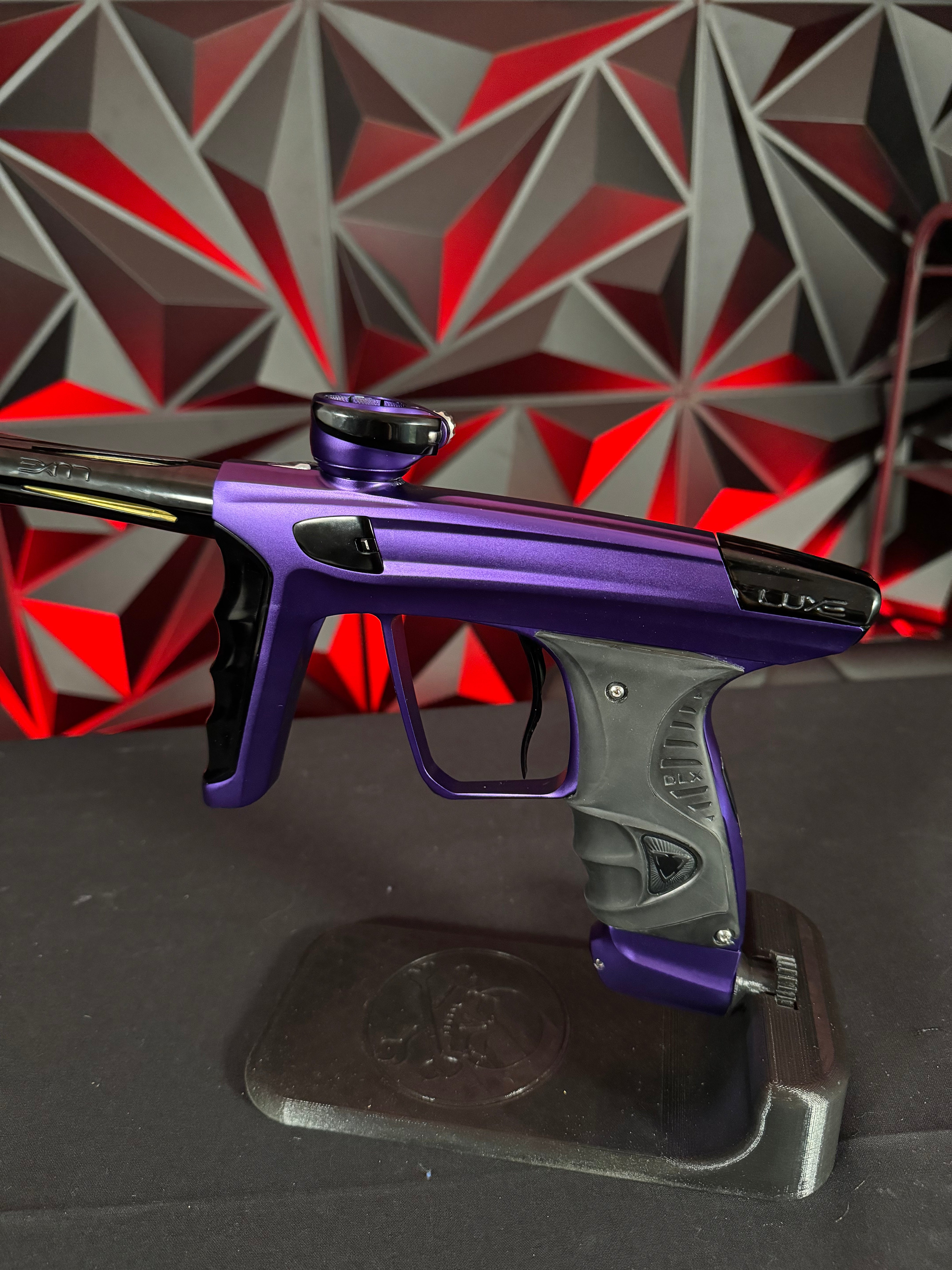 Used DLX Luxe X Paintball Gun - Dust Purple/Polished Black