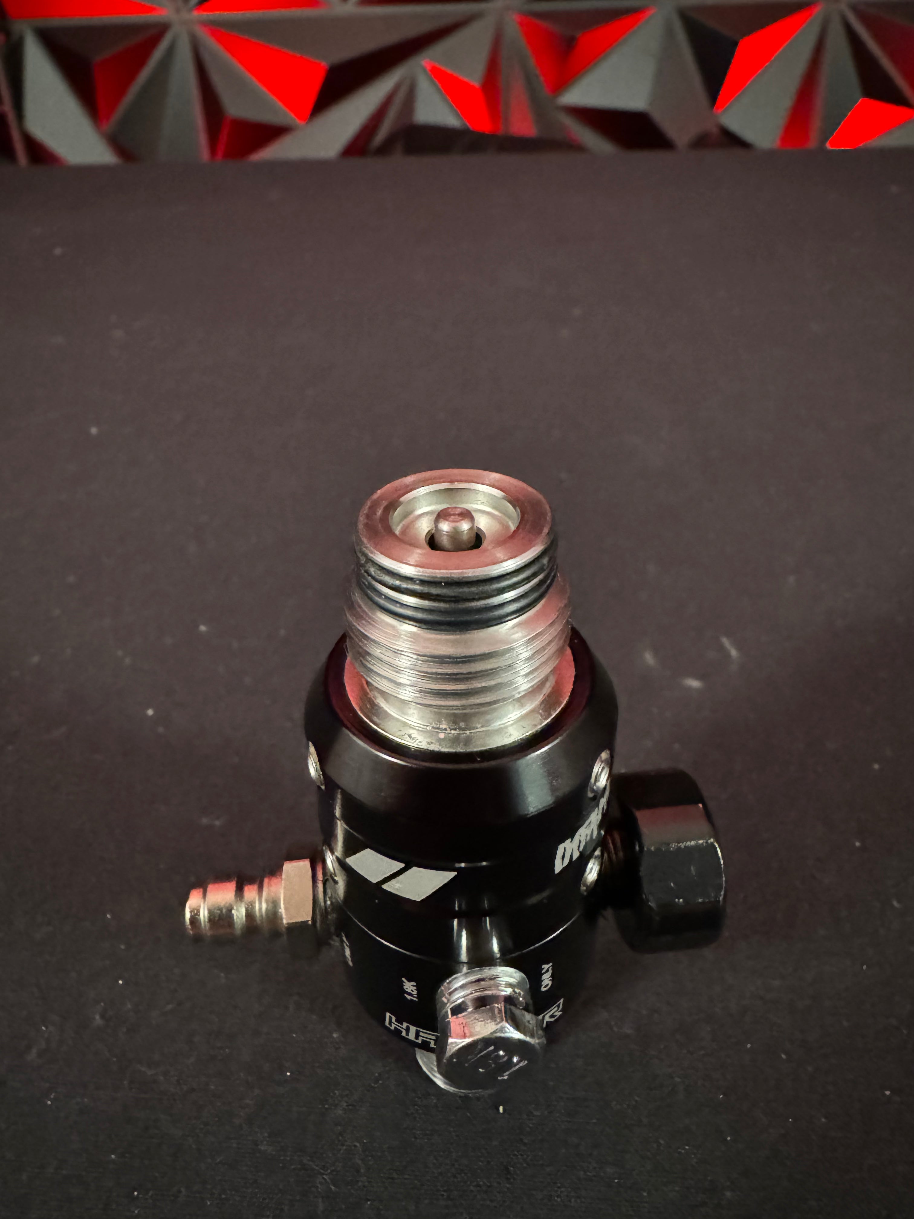 Used Powerhouse HAYMKR 500 Tank Regulator - Black w/ Ninja Gauge