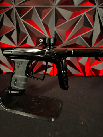 Used DLX Luxe IDOL Paintball Marker - Polished Black