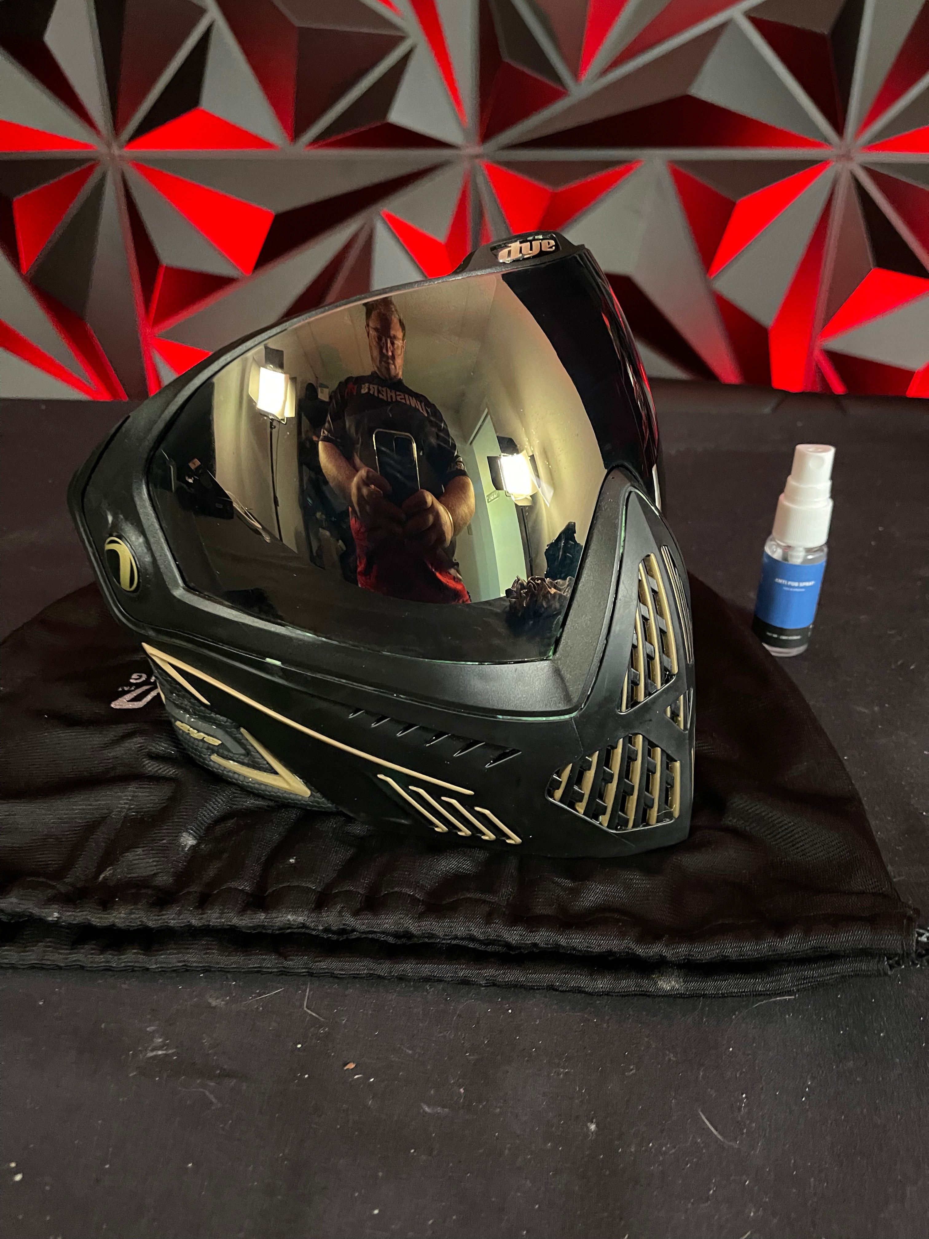 Used Dye I5 Paintball Goggle - Onyx Gold