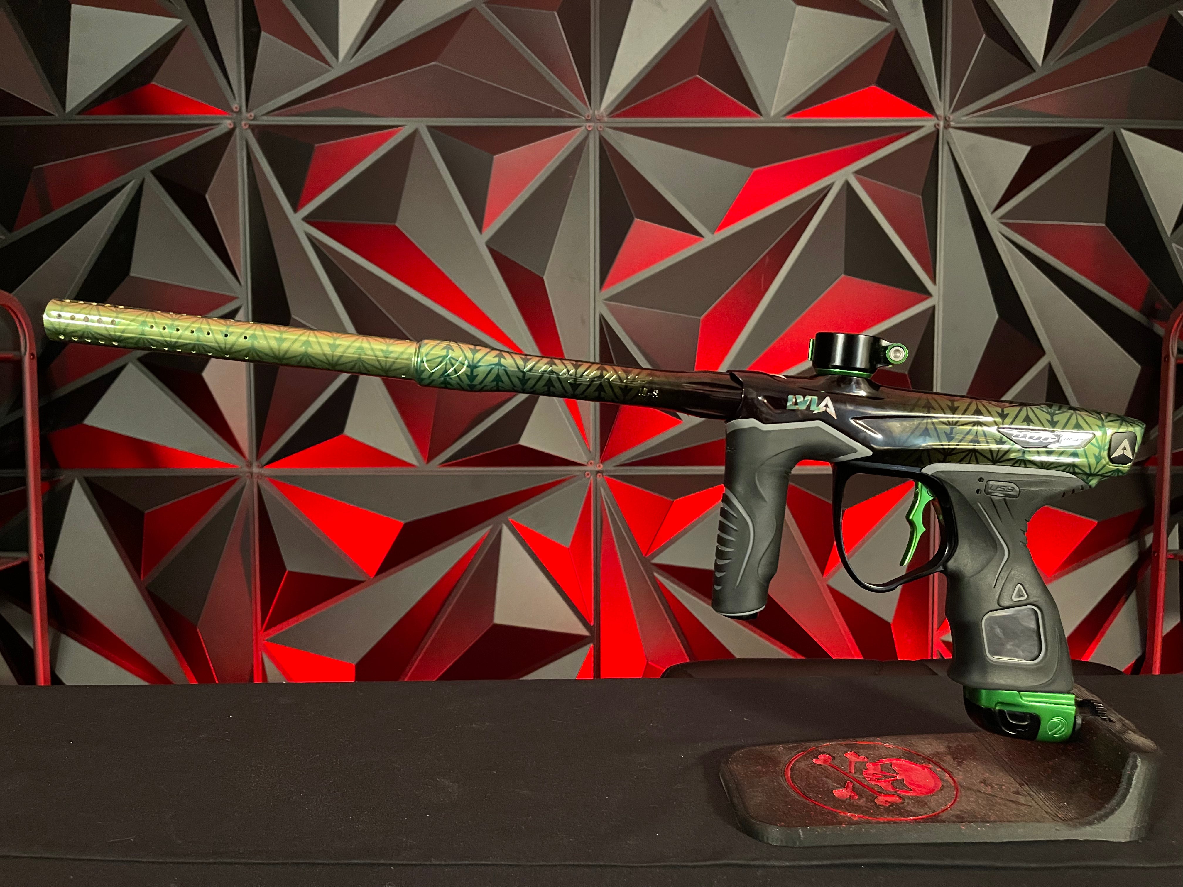 Used Dye M3+ Paintball Gun - LVL Up 2022 w/ MOSAIr Board