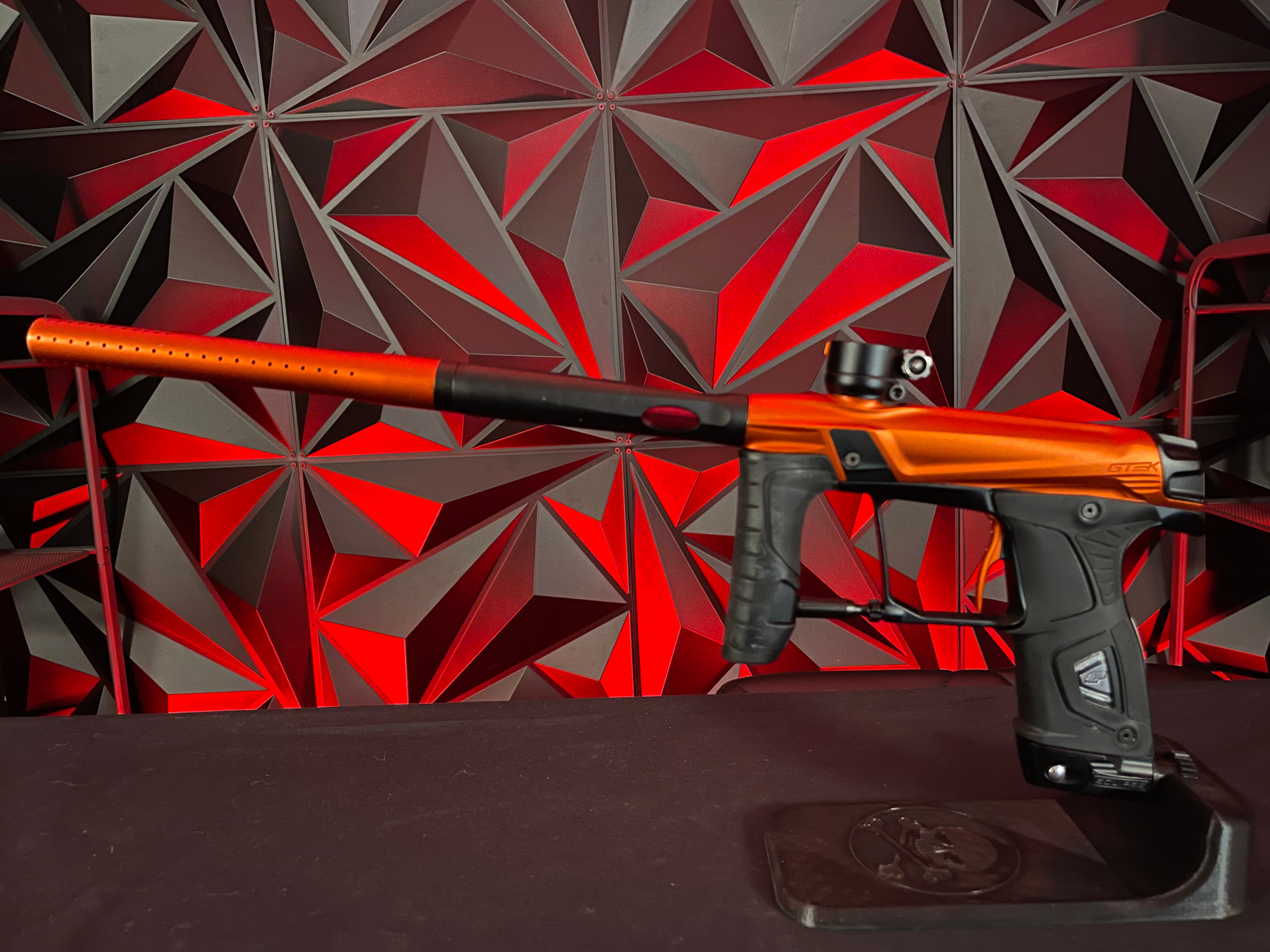 Used Planet Eclipse Gtek 160r Paintball Gun - Orange/Black