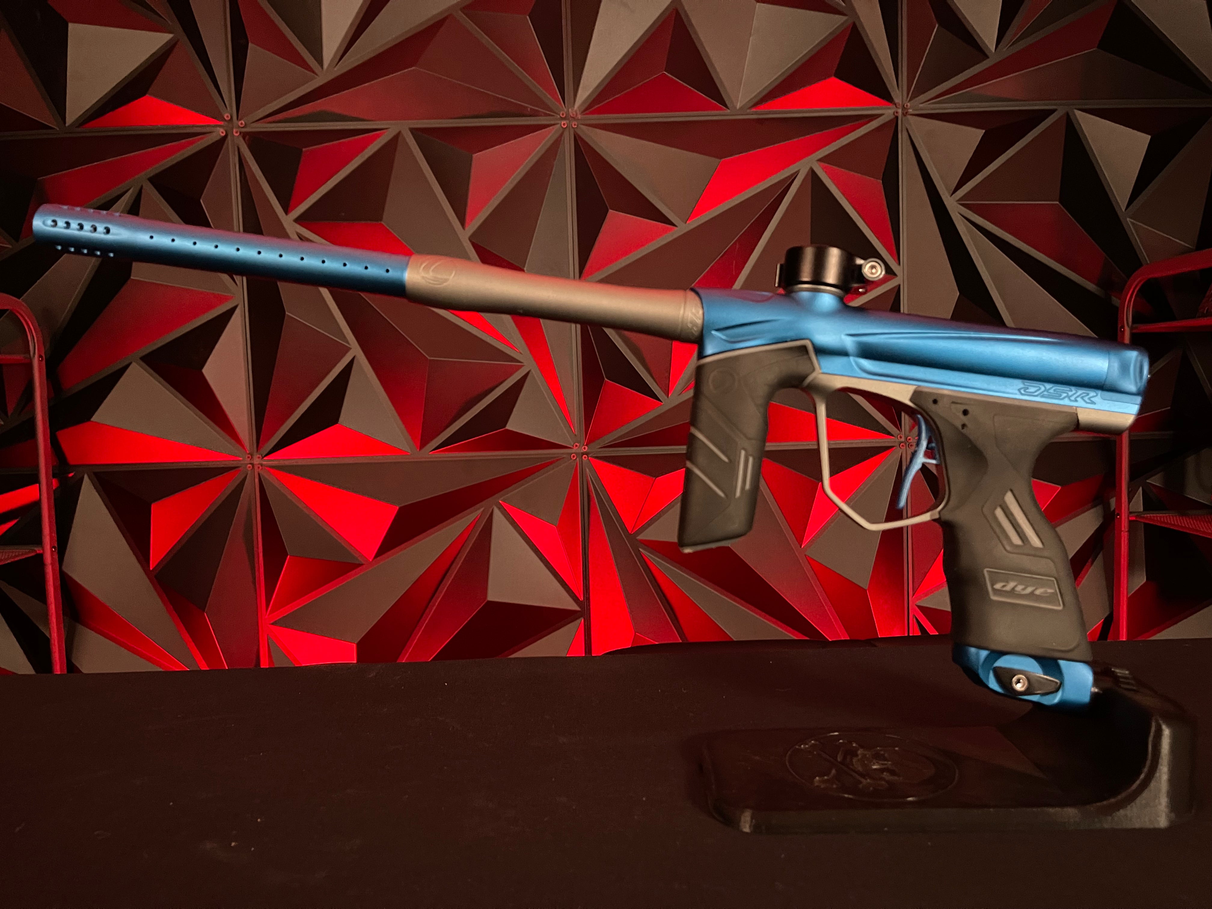 Used Dye DSR Paintball Gun Blue Line (Dust Blue/ Dust Pewter) w/ 3 T