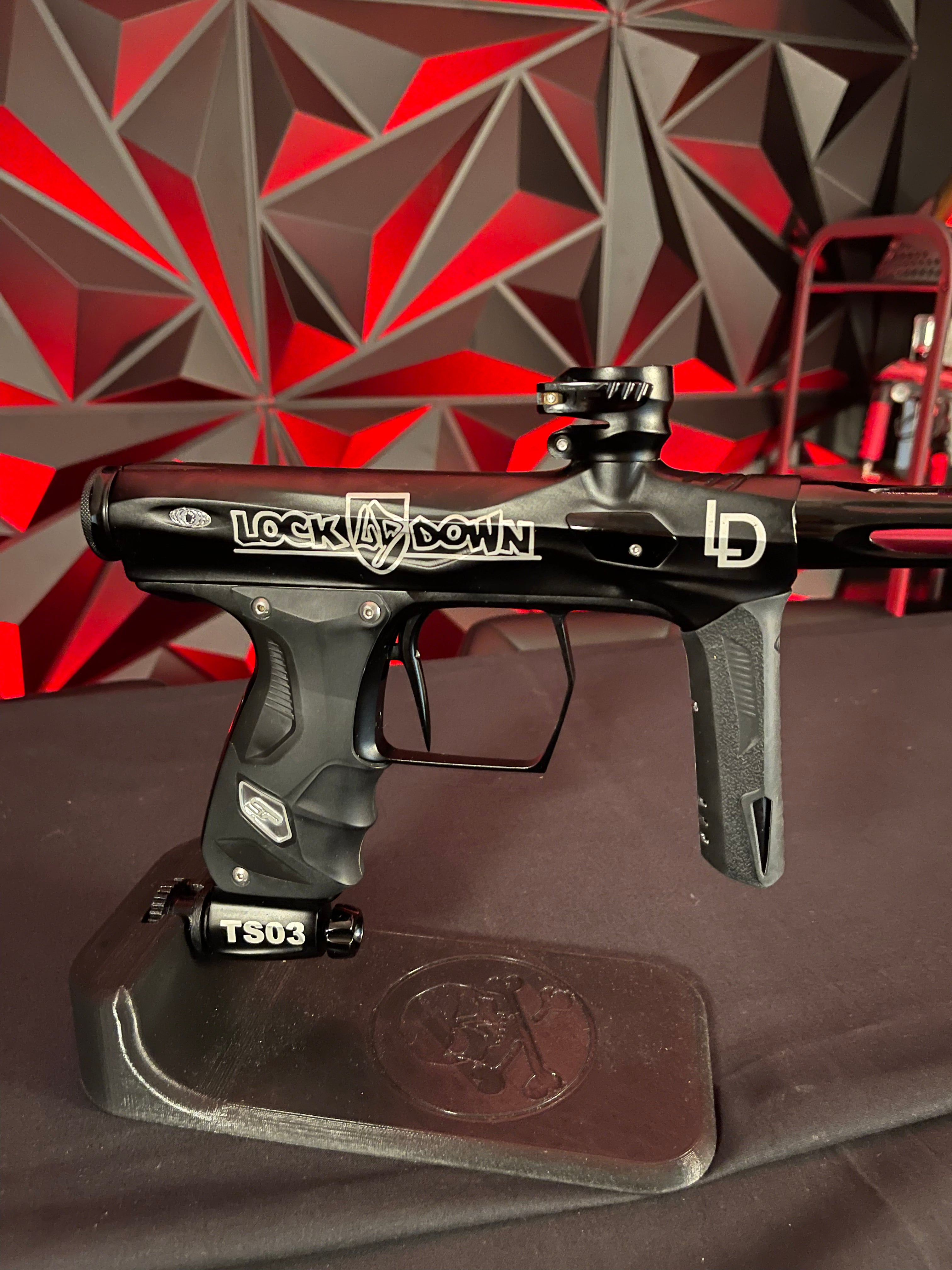 Used Shocker Amp Paintball Gun - LE Black Lockdown Team Edition #18