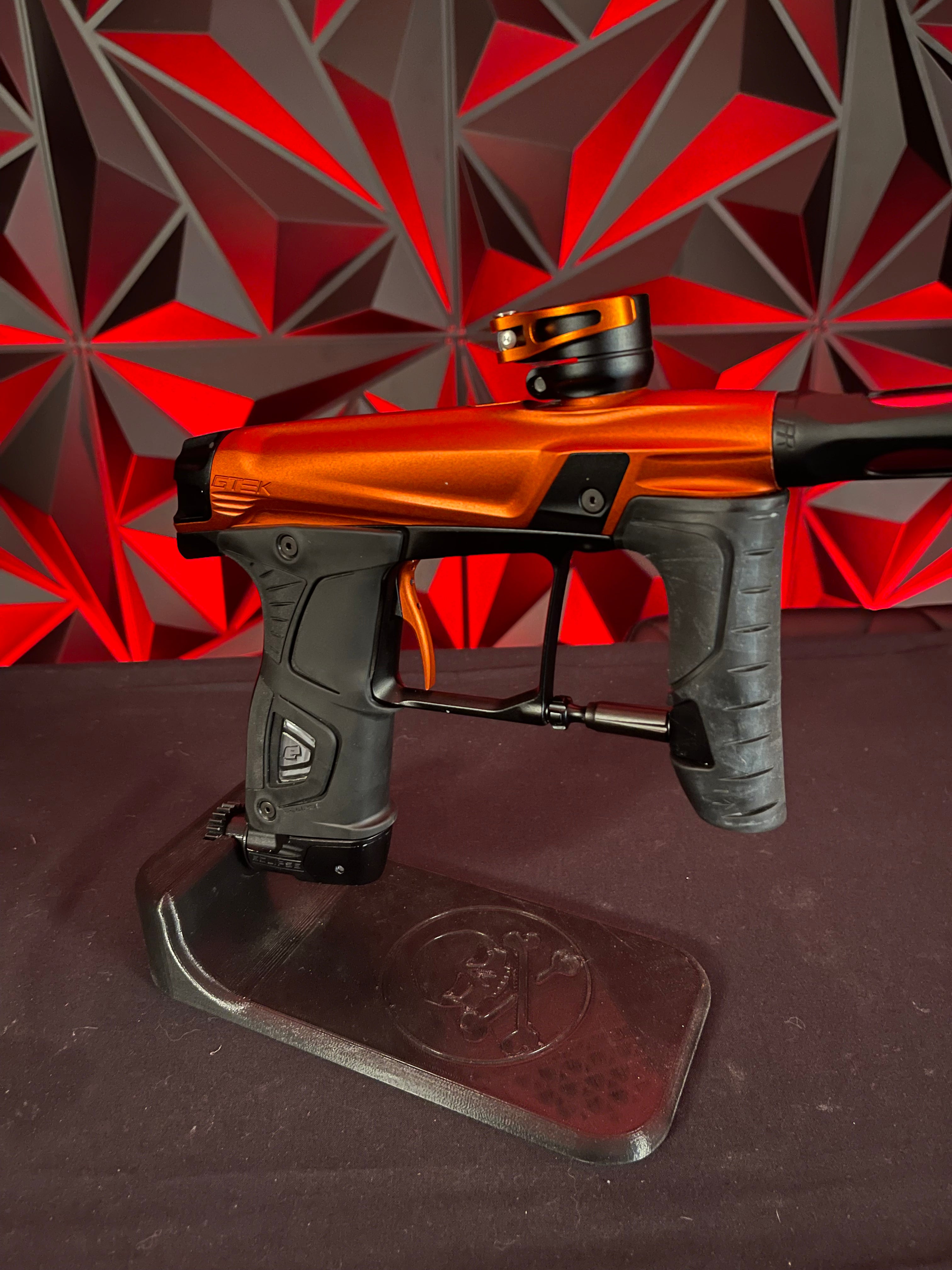 Used Eclipse Gtek 160r Paintball Gun Orange/Black Punishers