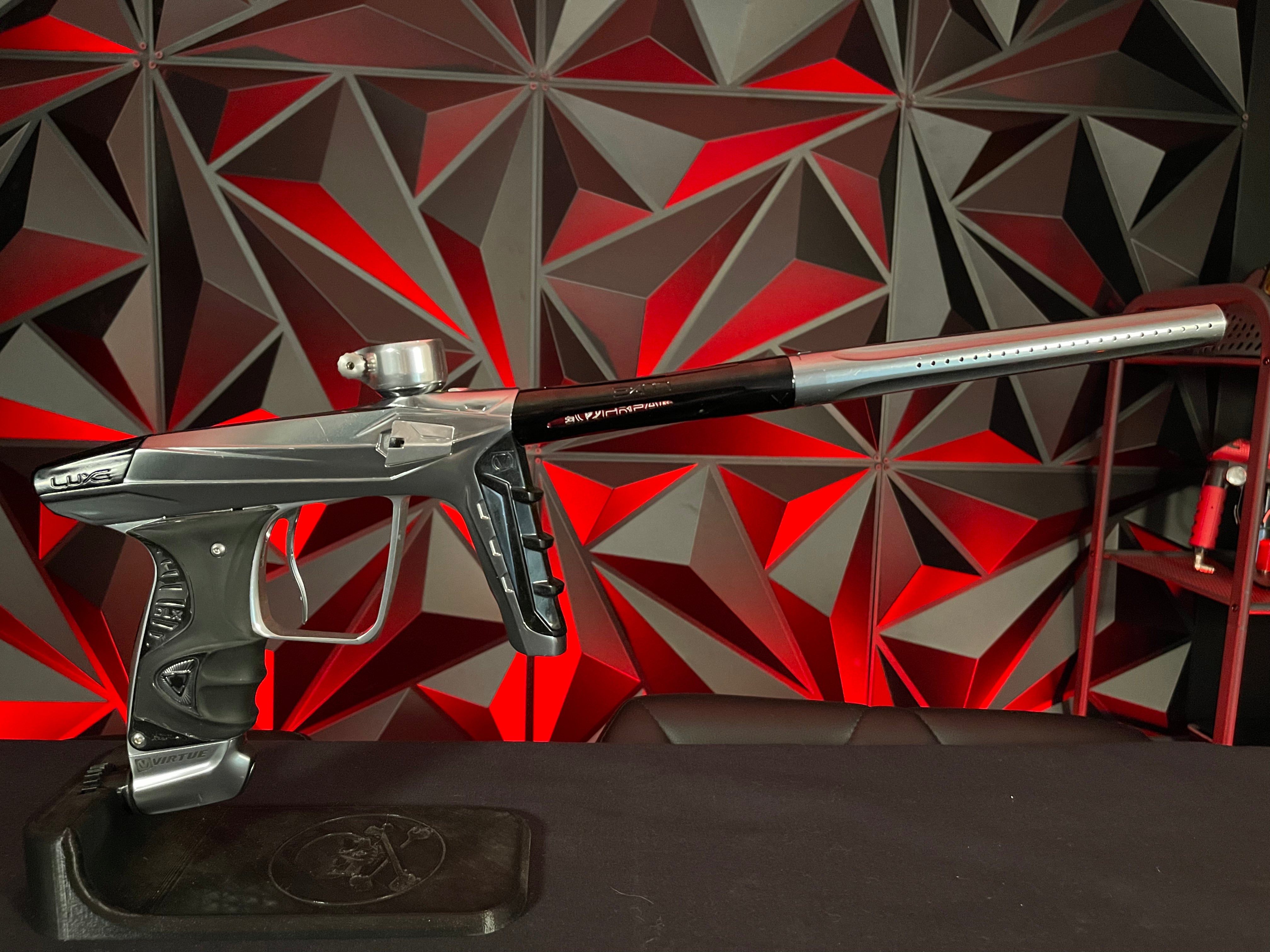 Used DLX Luxe X / Virtue Ace Paintball Gun - Gloss Silver