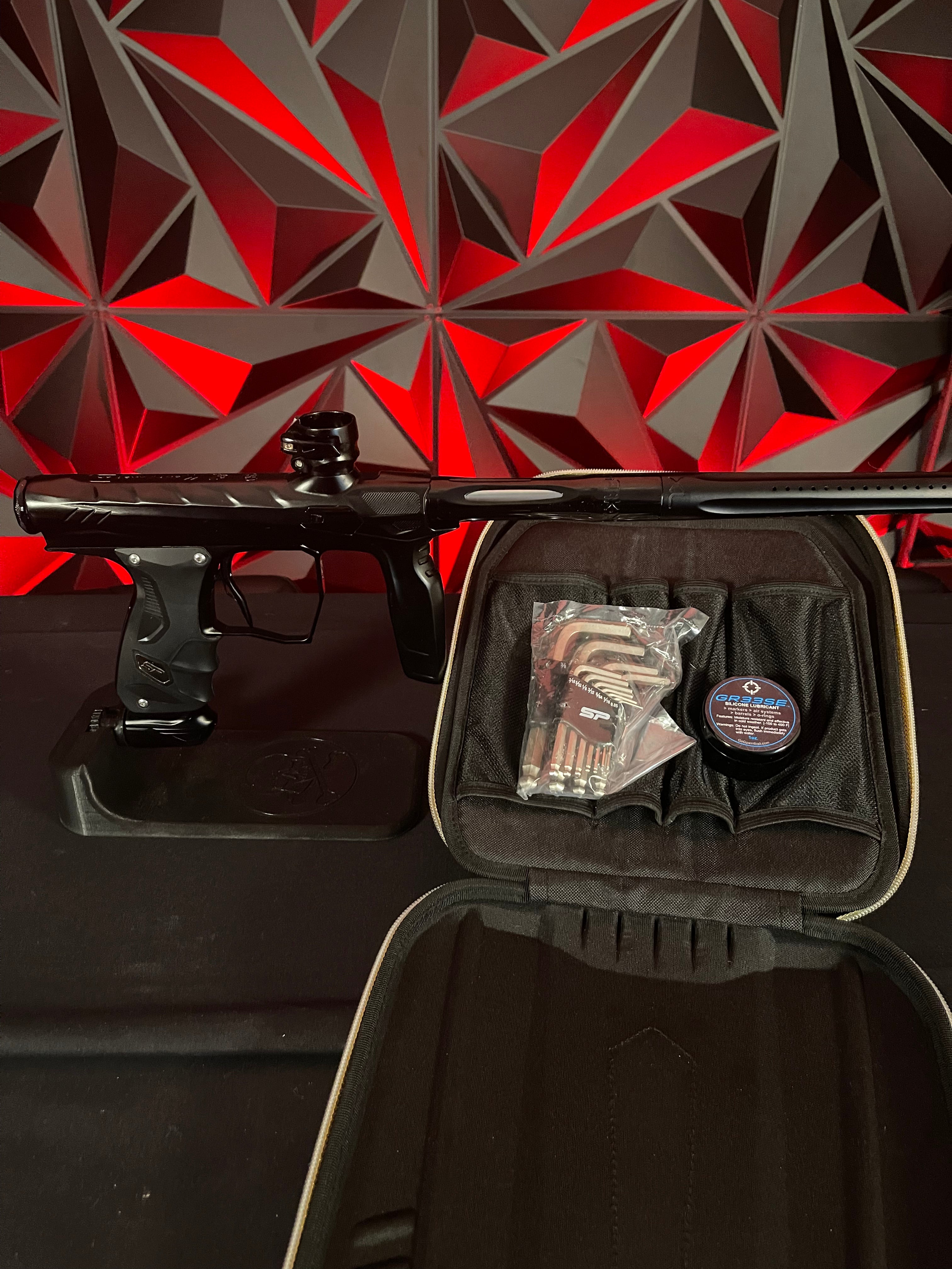 Used HK Army Shocker Amp Paintball Gun Black