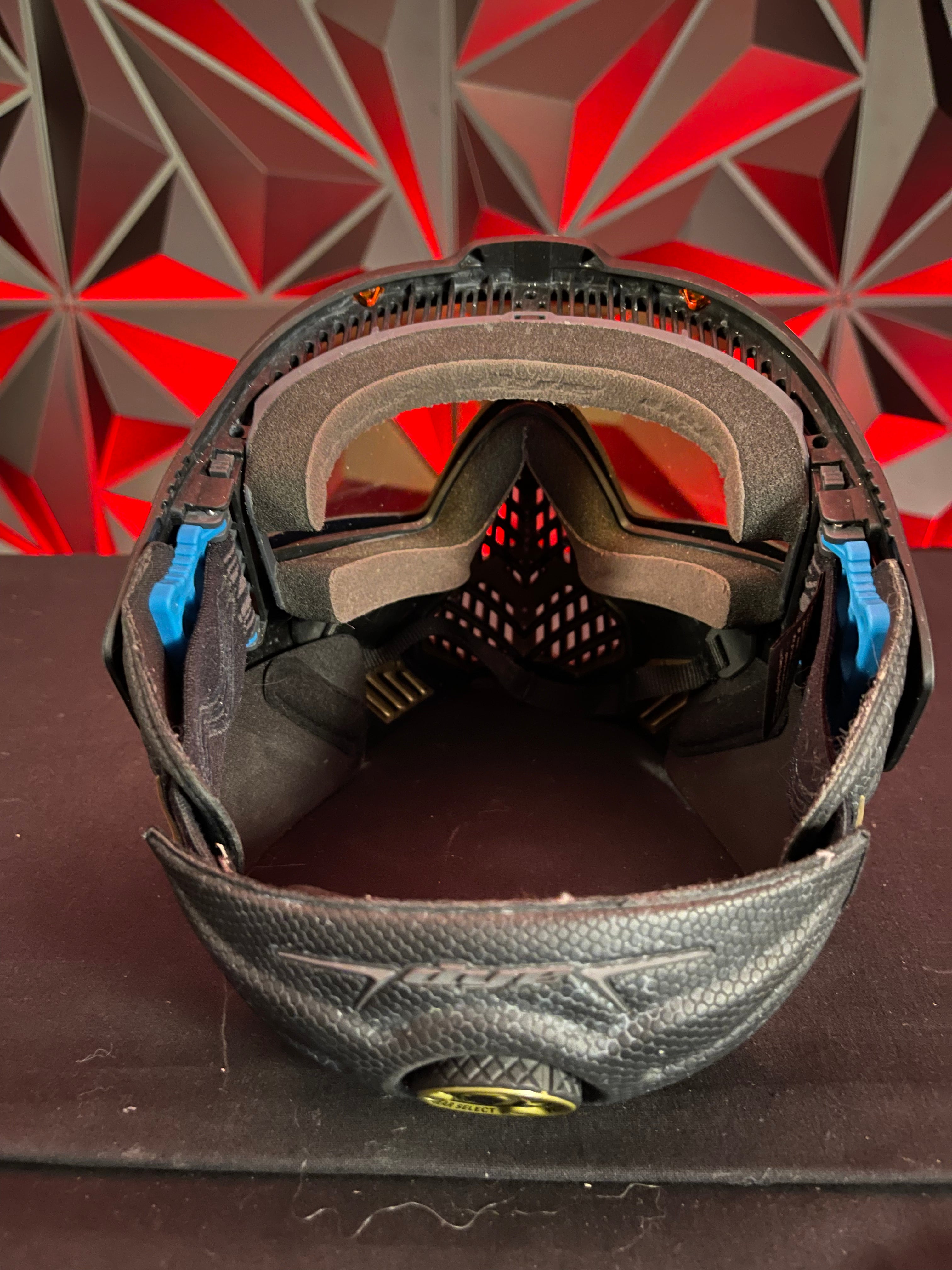 Used Dye I5 Paintball Goggle - Onyx Gold