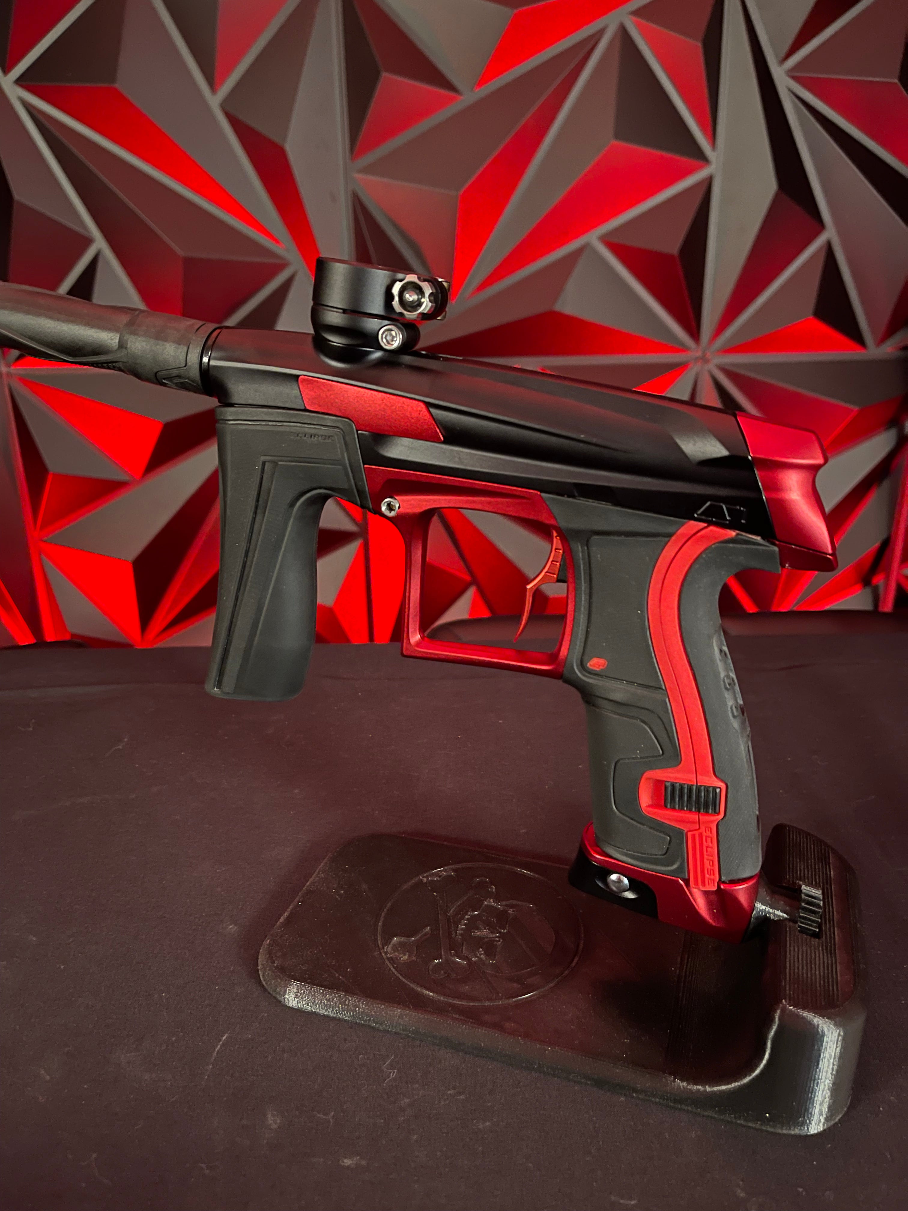 Used Planet Eclipse Cs1 Paintball Gun - Black/Red w/ Carbon IC Barrel and CS2 Back Grip