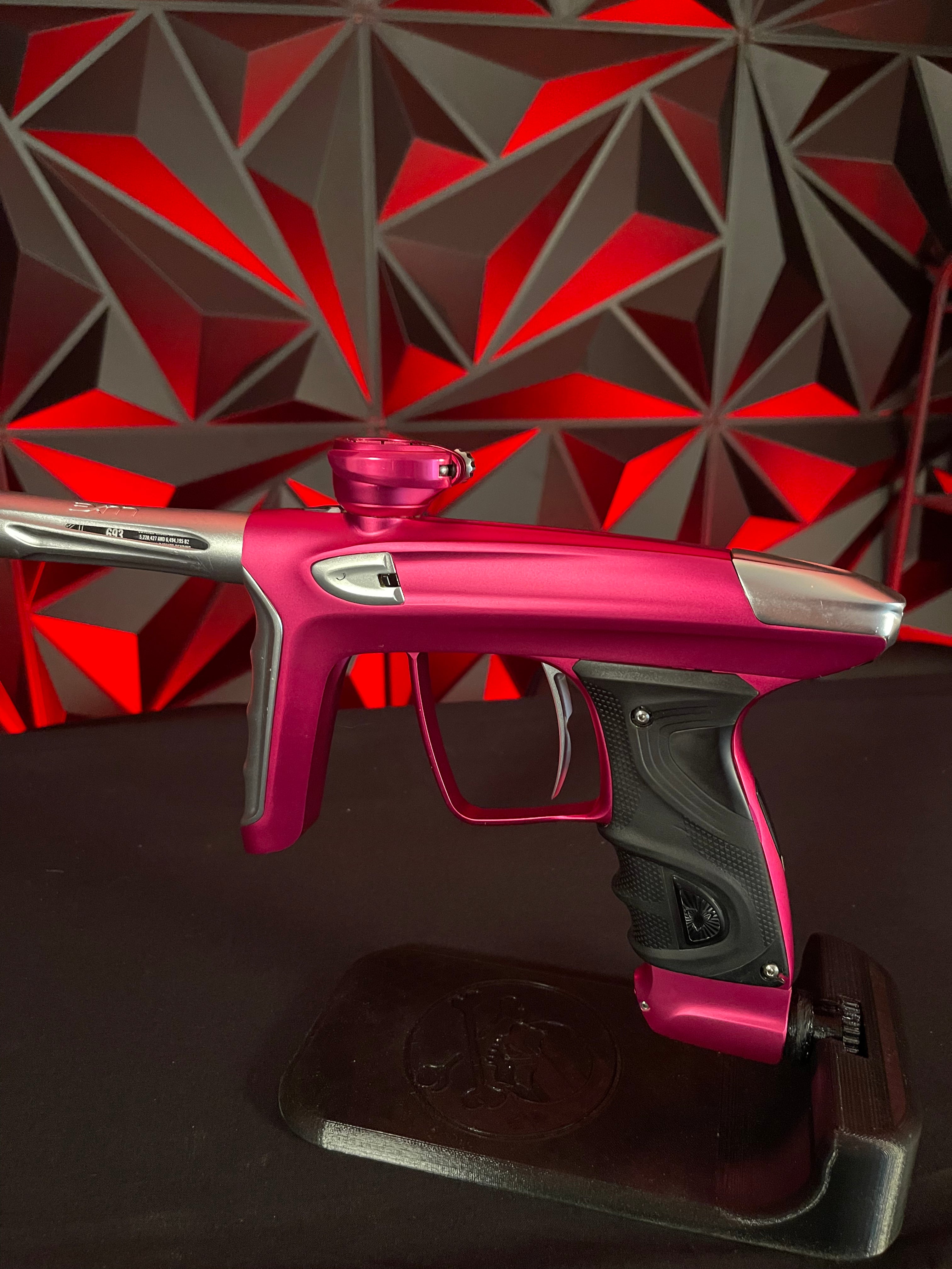 Used DLX TM40 Paintball Gun - Pink/Silver