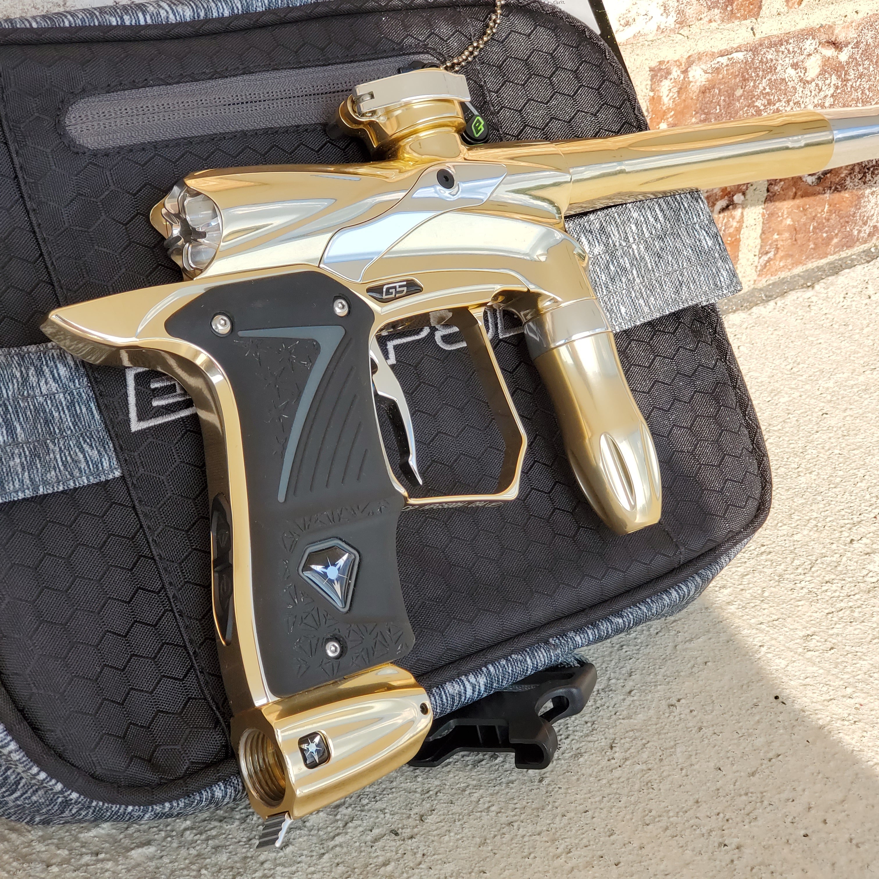 Used Dangerous Power G5 Paintball Gun - Gold / Silver