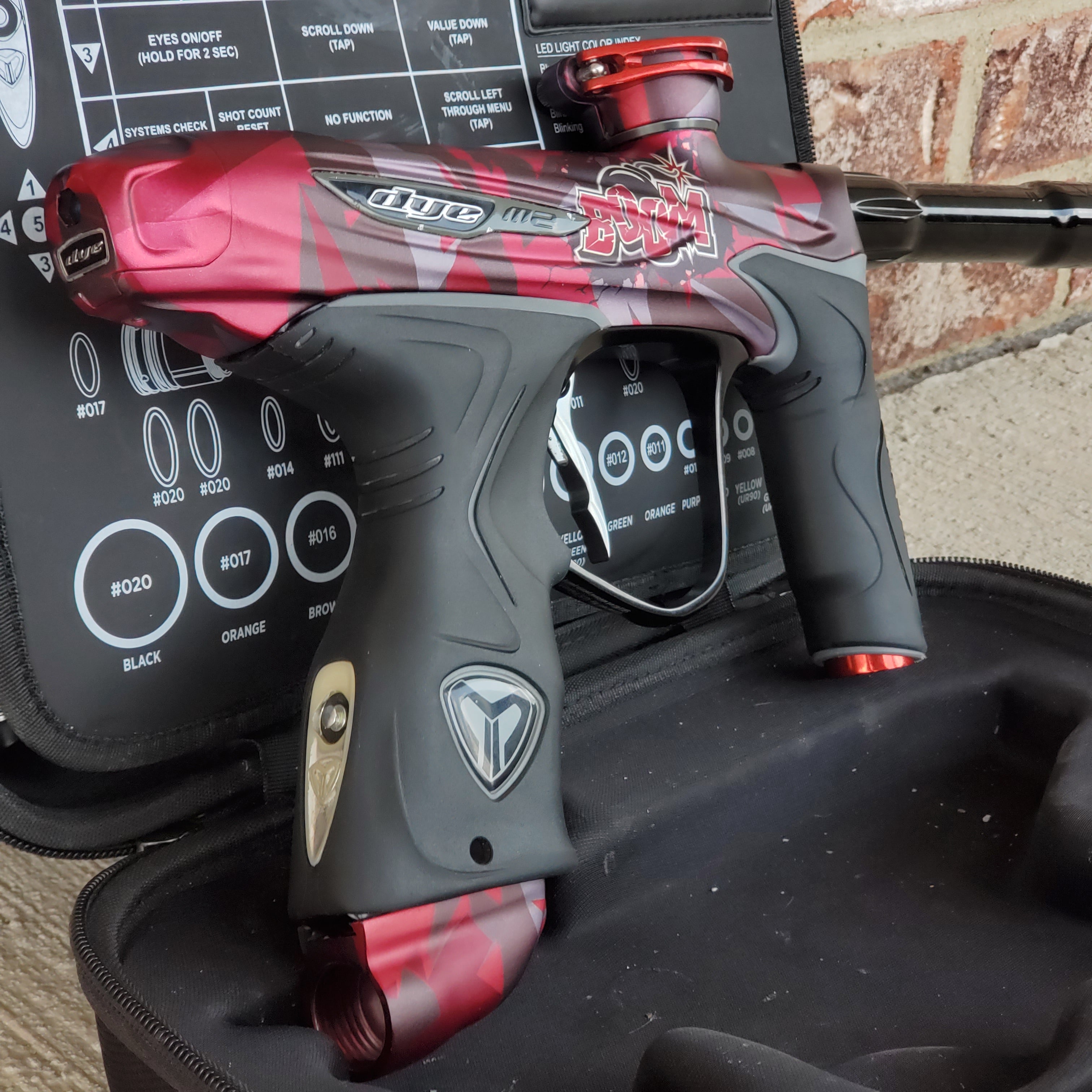 Used Dye M2 MOSAir Paintball Gun Boom Punishers Paintball