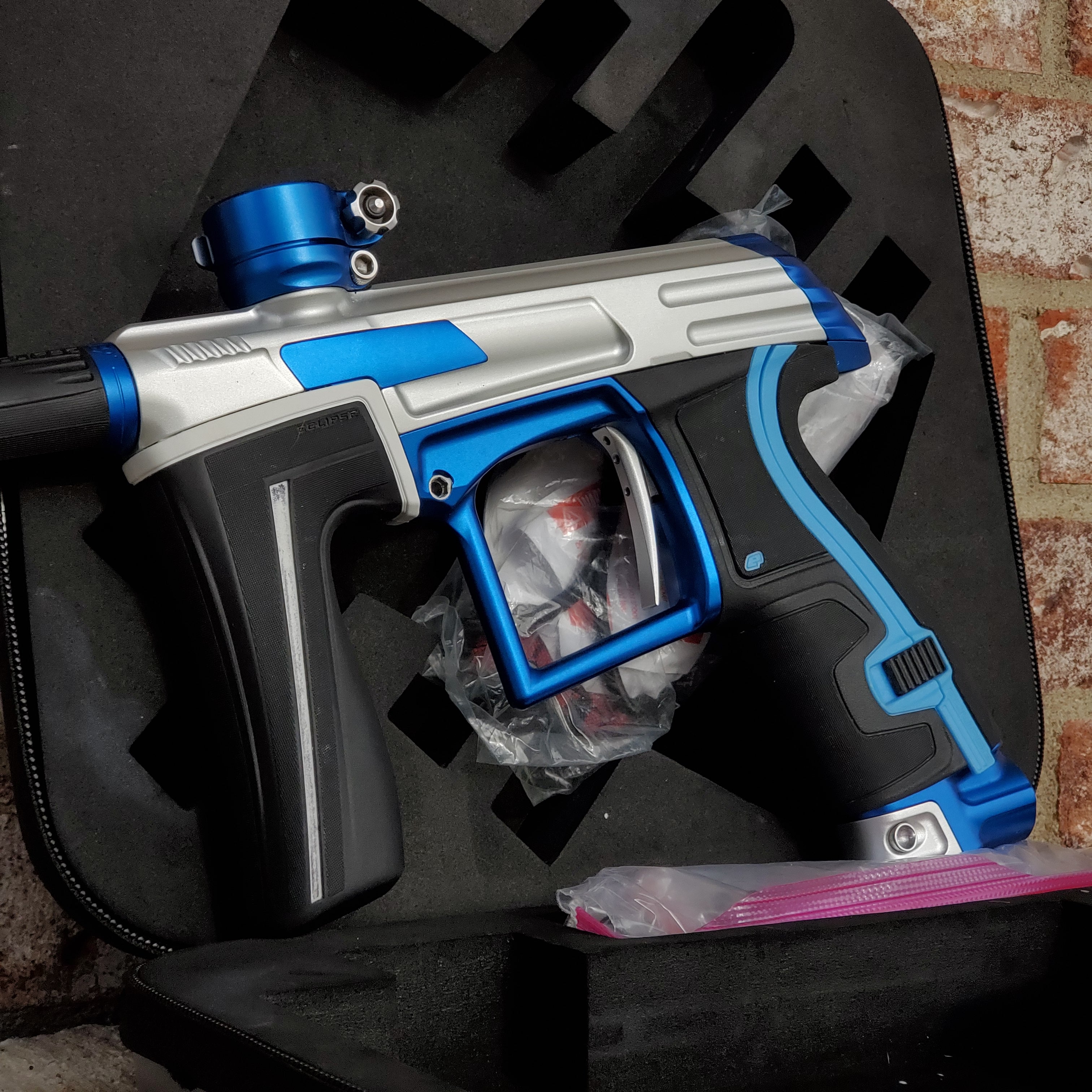 Used Planet Eclipse CS1.5 Paintball Gun - Silver / Blue