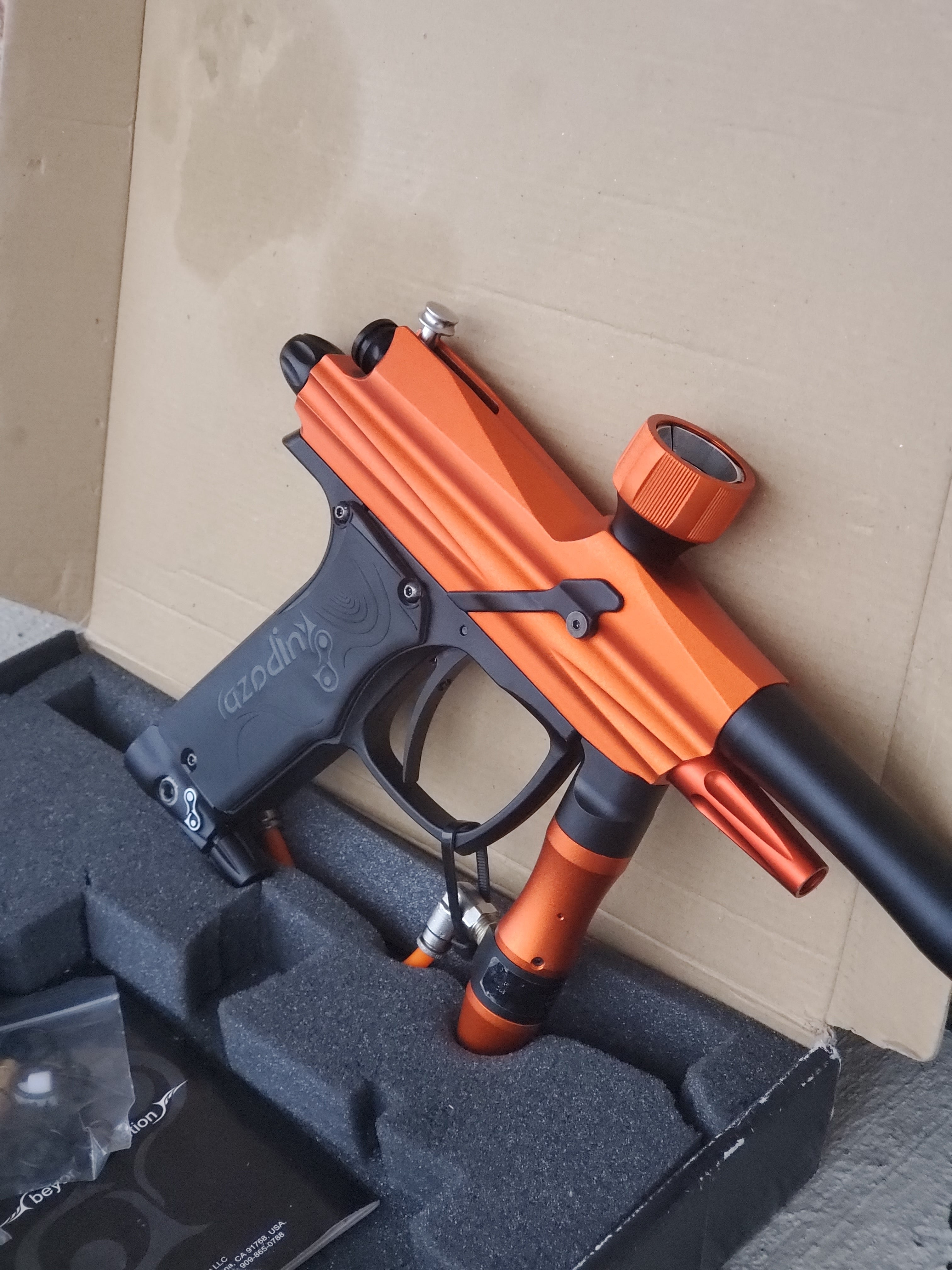 Azodin Blitz Paintball Gun - Orange/Black