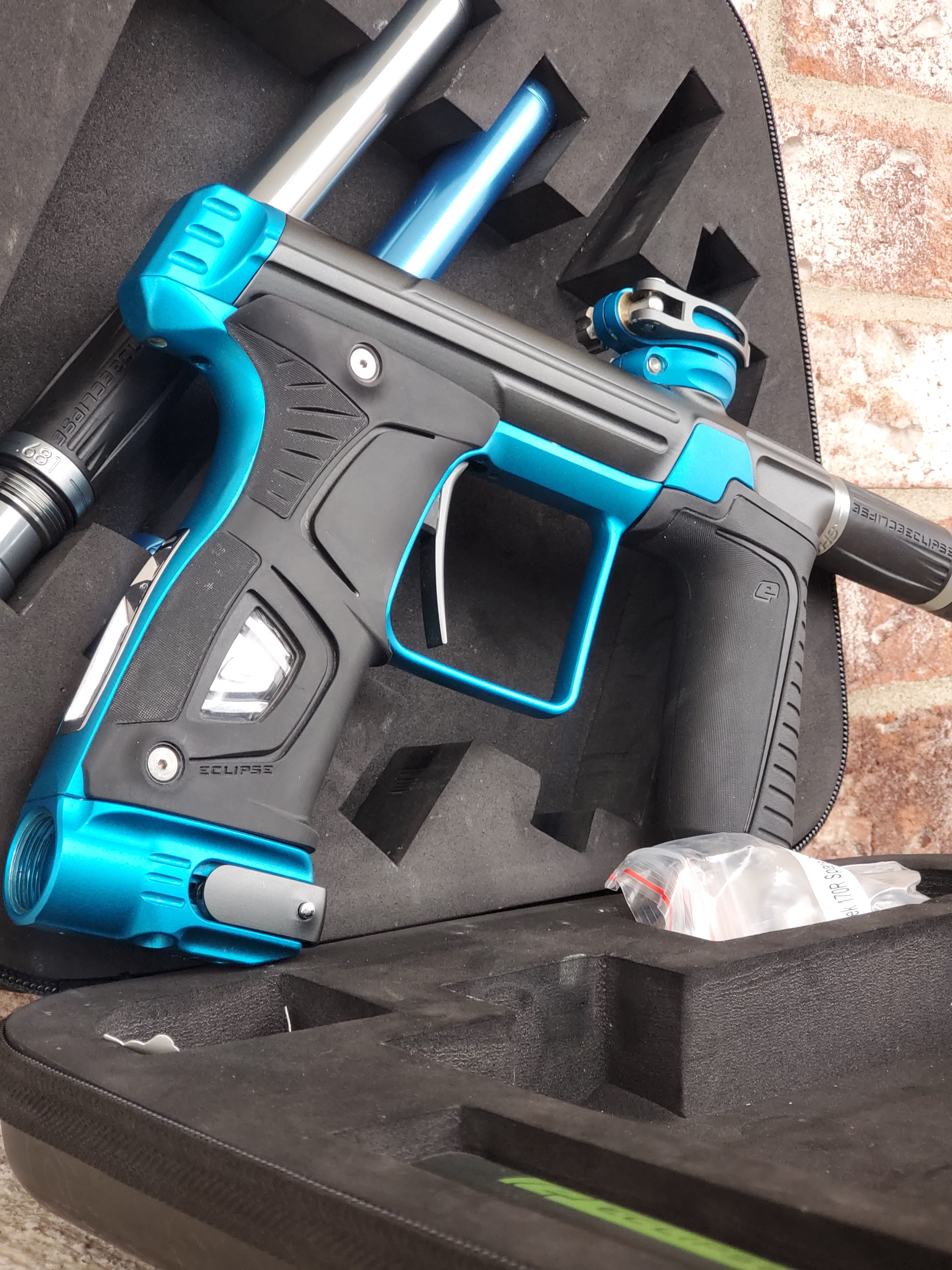 Used Planet Eclipse Gtek 170R Paintball Gun - Grey / Teal