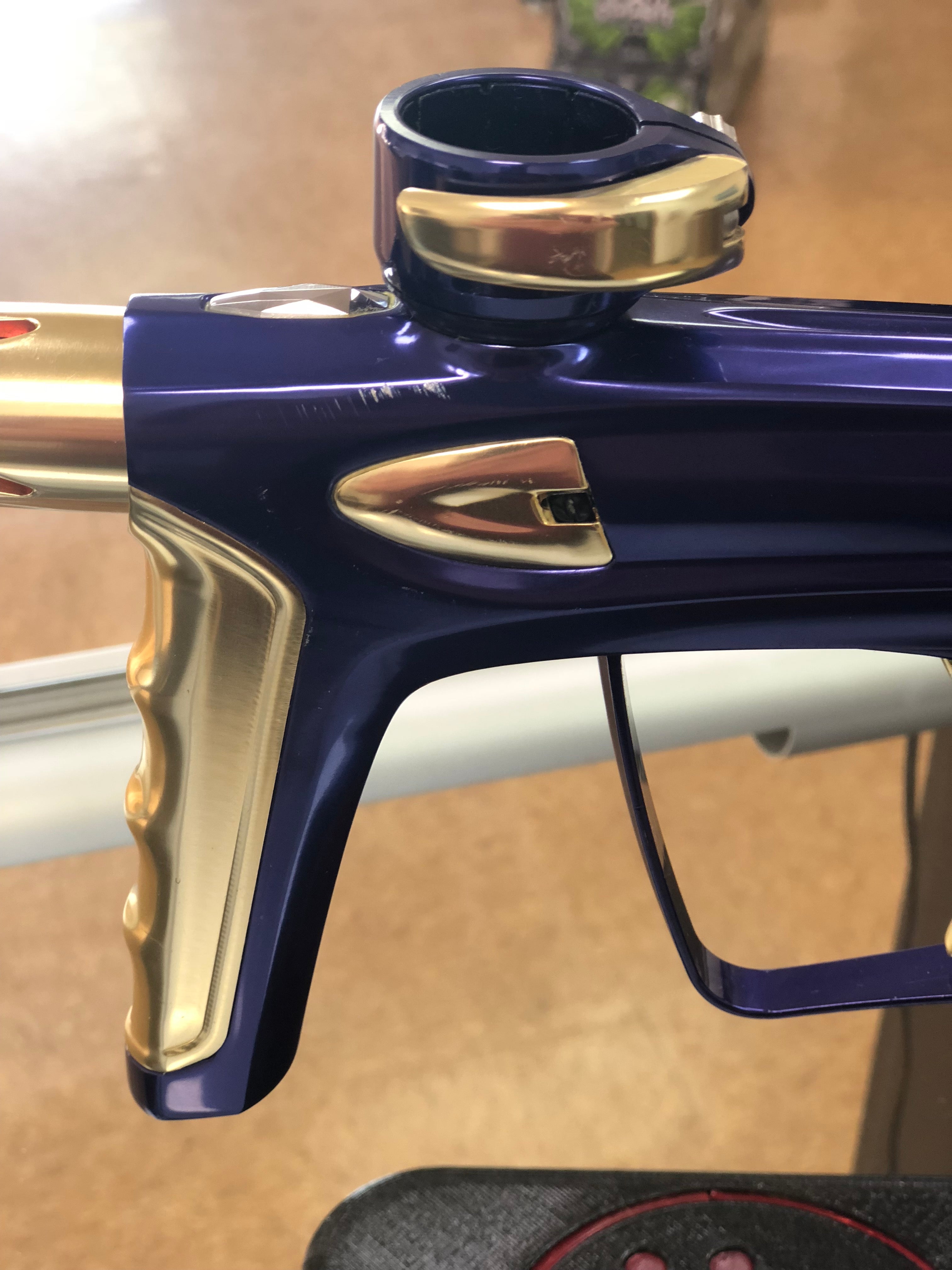 Used Luxe Ice Paintball Marker - Gloss Purple / Gloss Gold