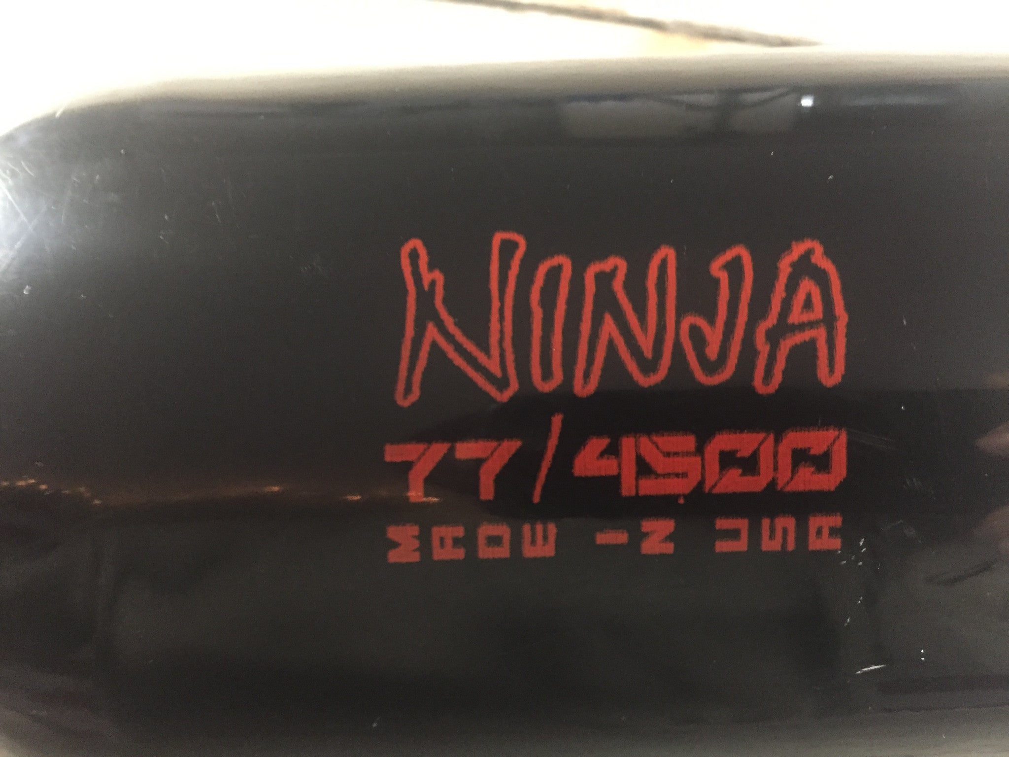 USED Ninja SL 77 - Black - Red - Pro V2 Reg