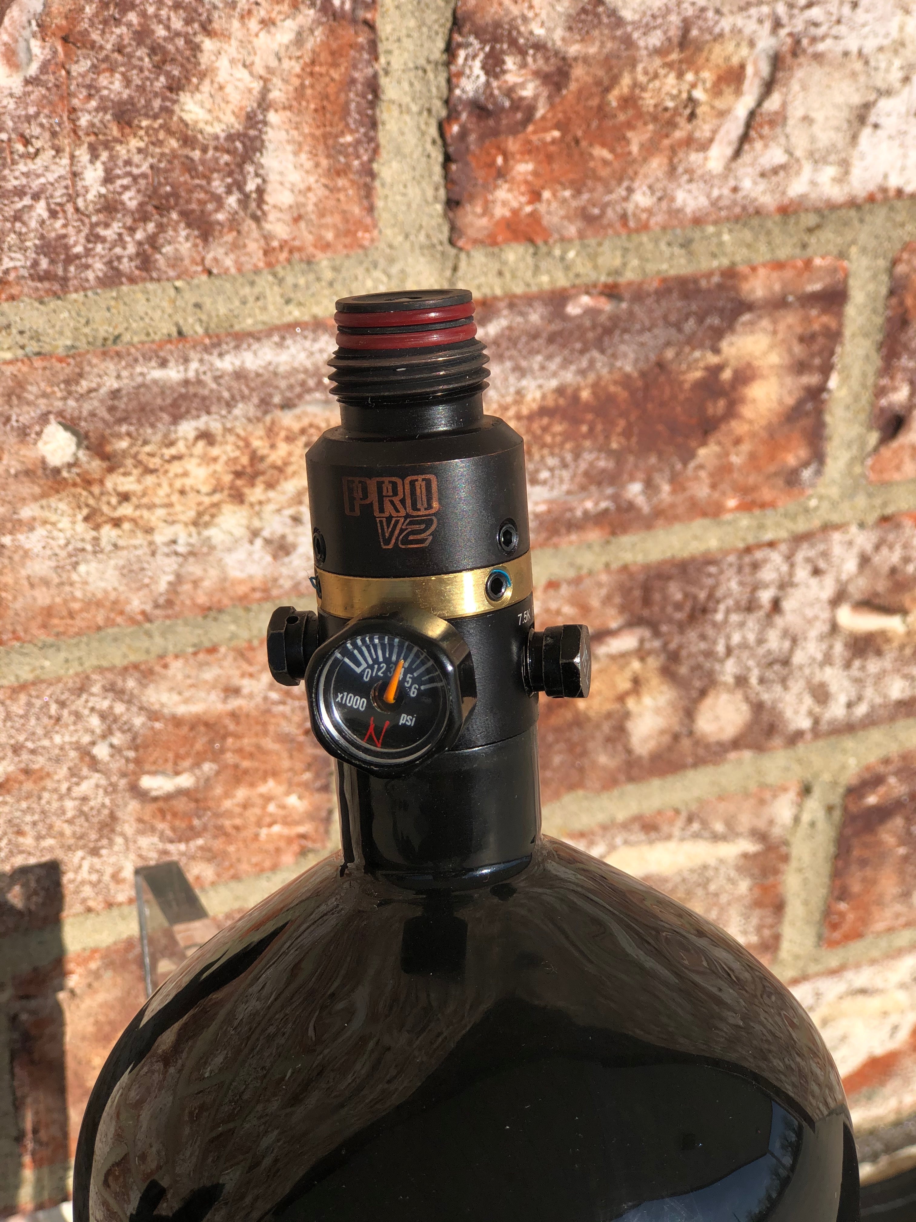 Used Ninja SL2 77/4500 Tank - Black/Red w/ ProV2