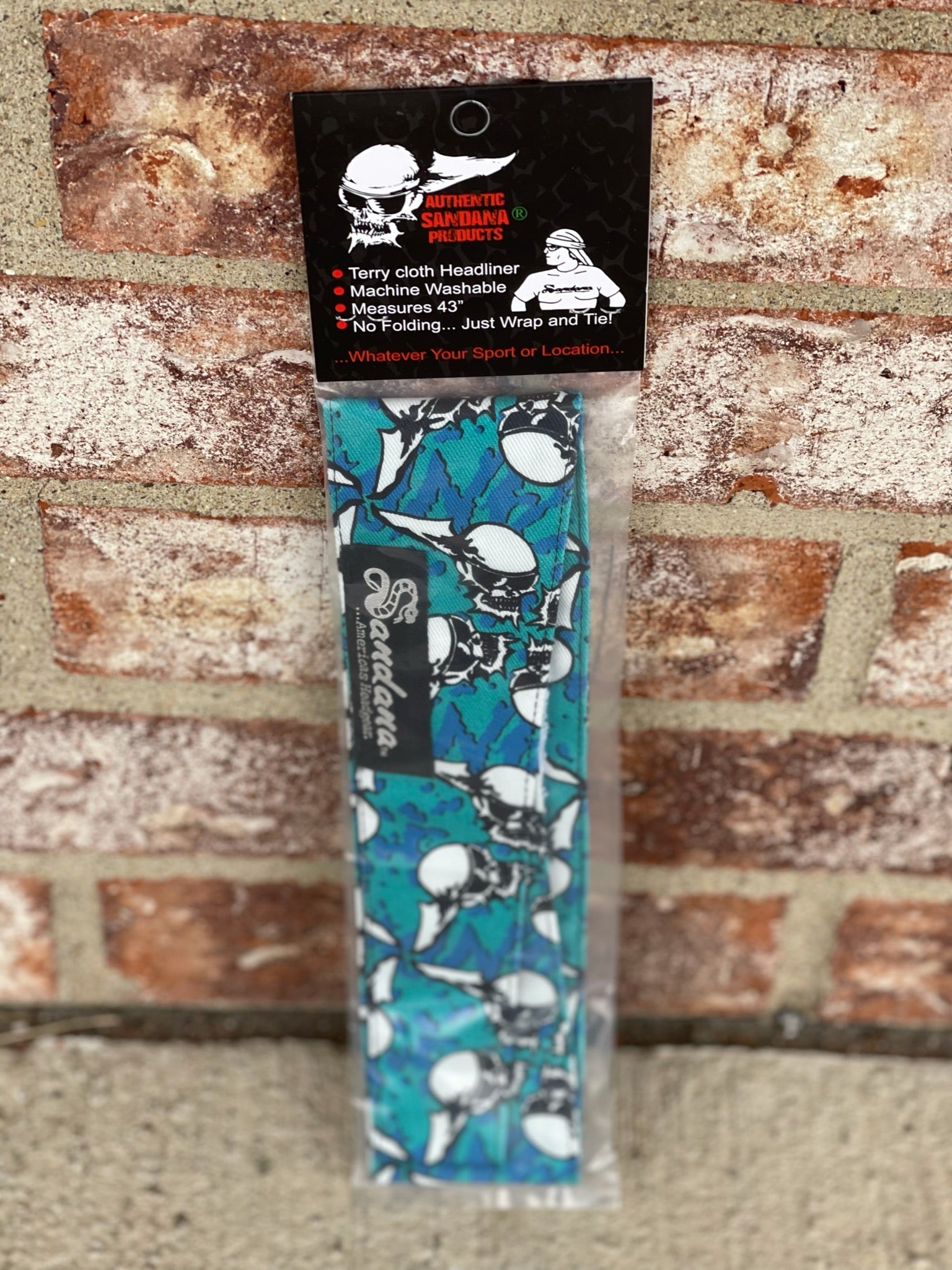 Sandana Retro Teal Flying Skulls