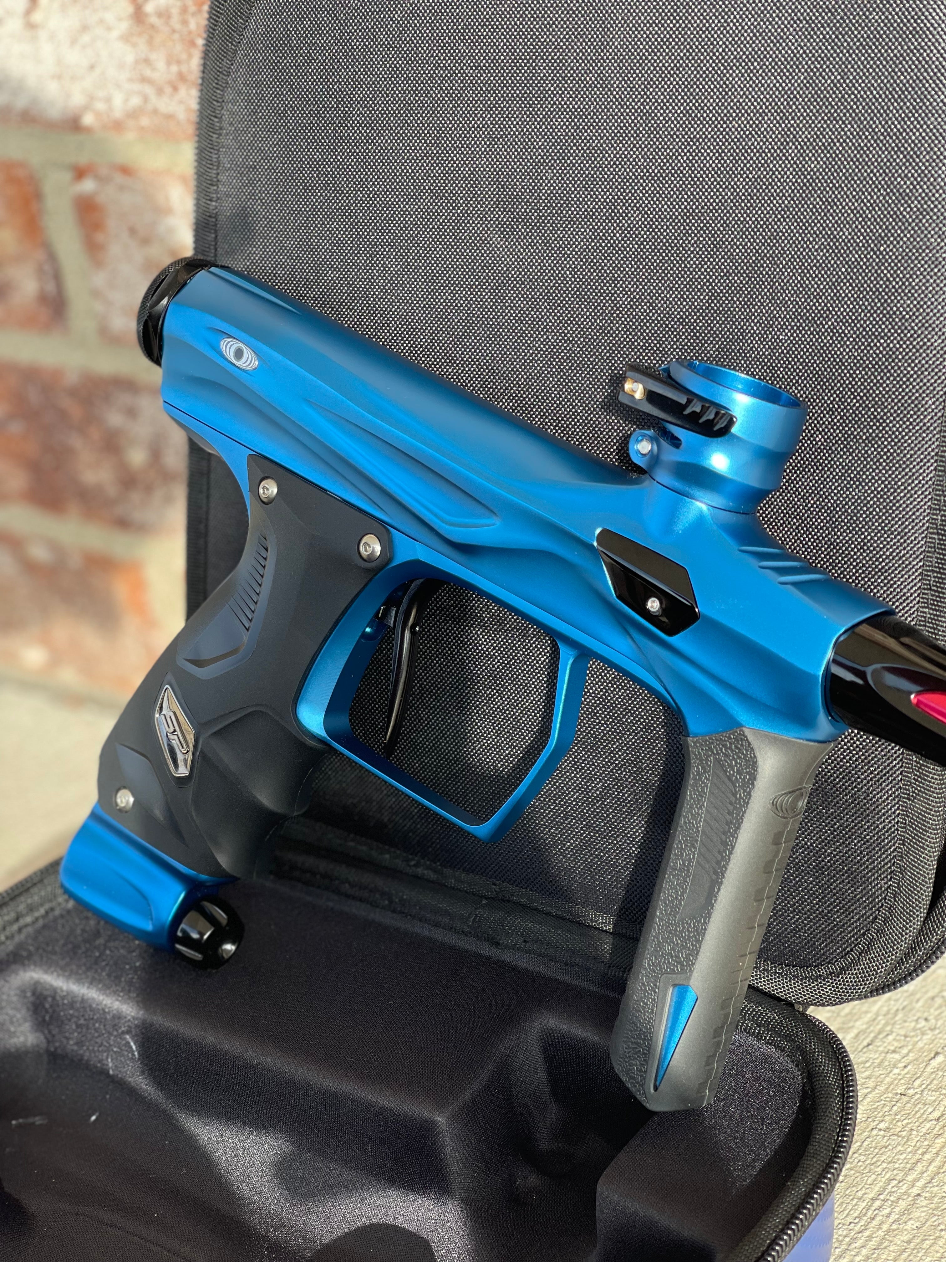 Used Shocker Amp Paintball Gun - Dust Blue