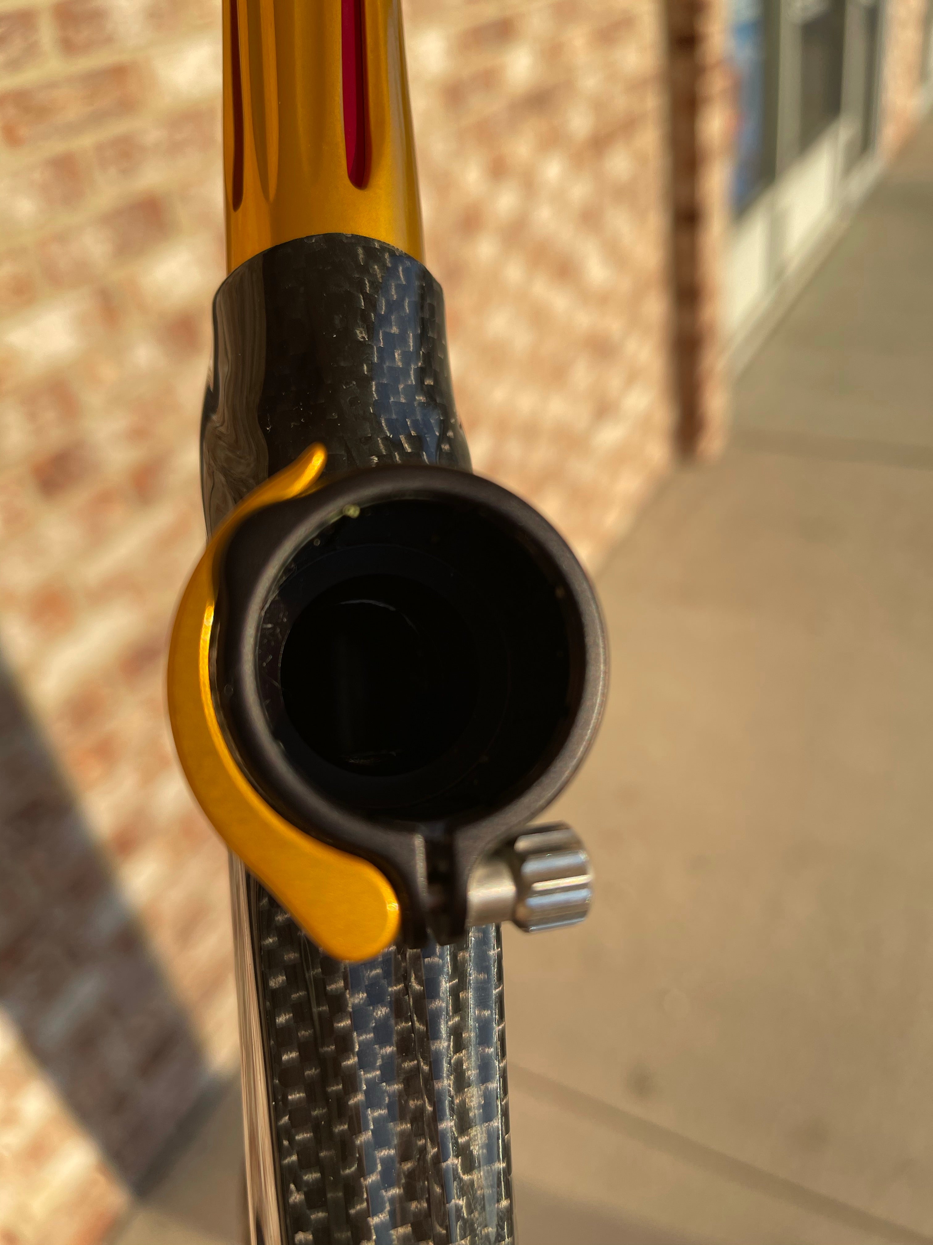 Used DLX Luxe 2.0 Oled Paintball Gun - Carbon / Gold