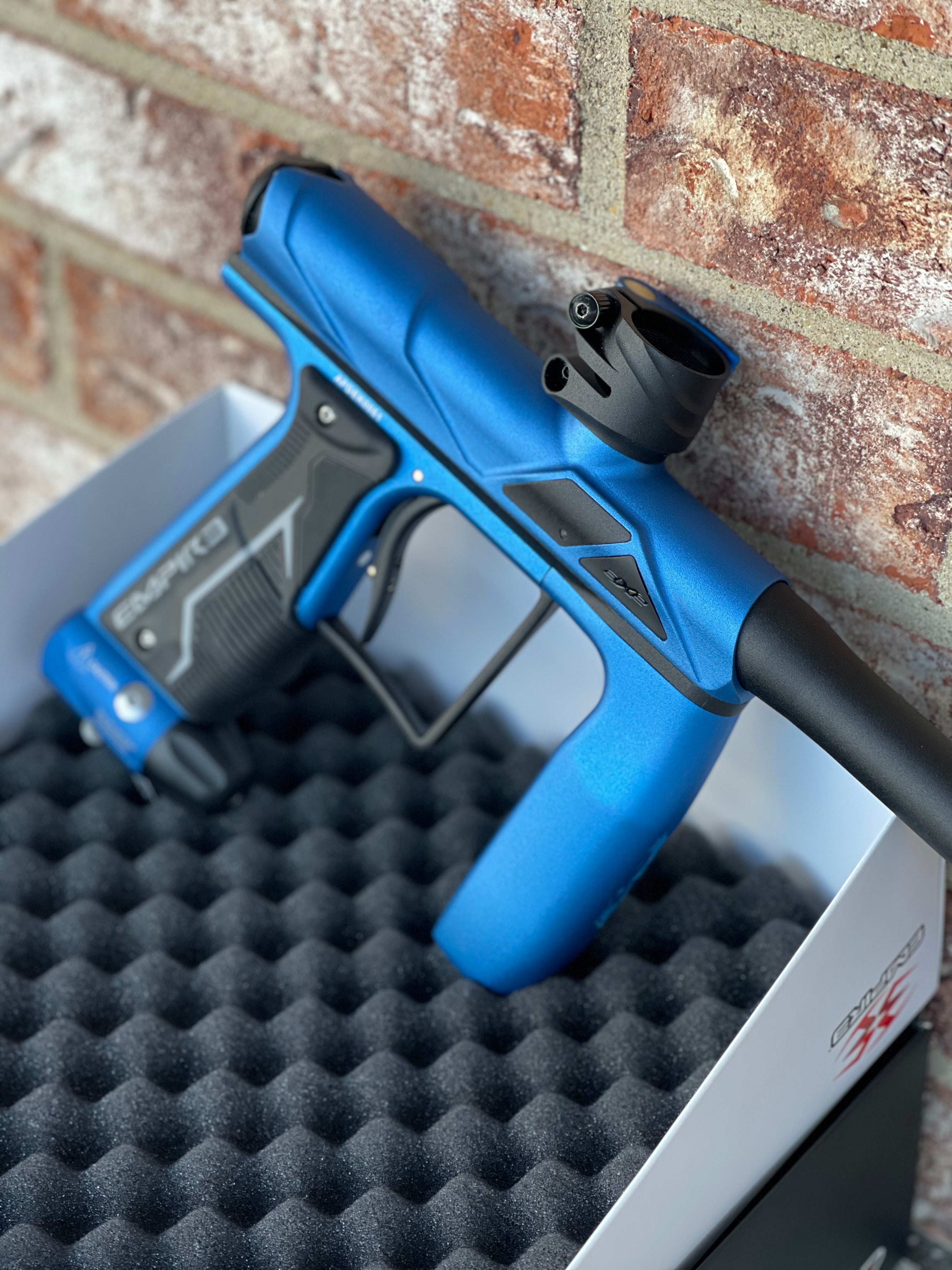 Used Empire Axe Pro Paintball Gun - Dust Blue/Black