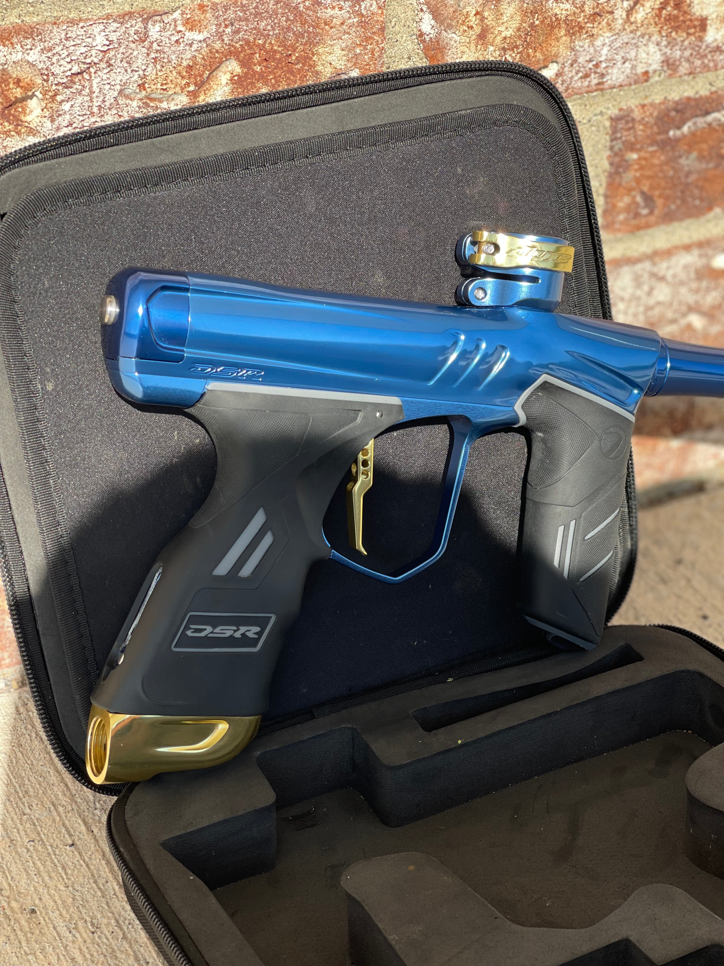 Used Dye DSR+ Paintball Gun - Polished Blue / Polished Gold