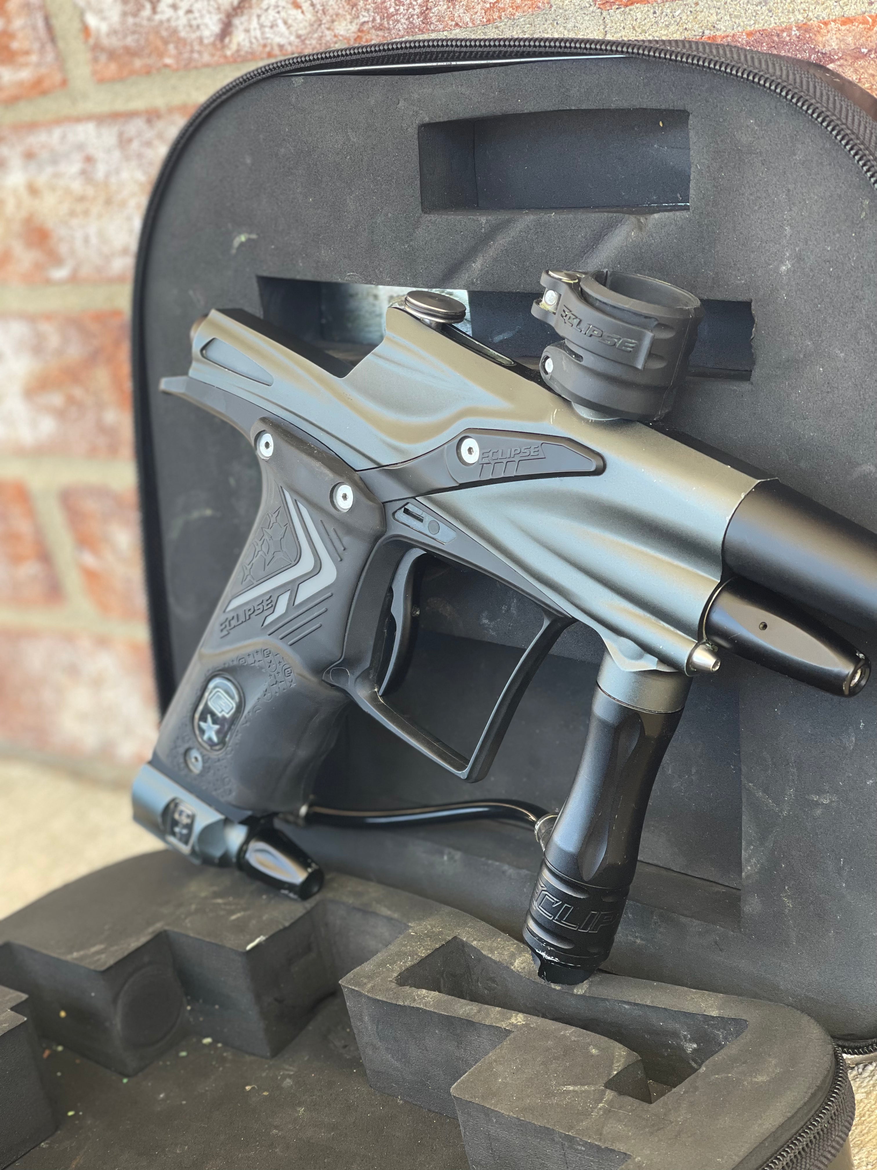 Used Planet Eclipse Etek 3 LT Paintball Gun - Grey/Black