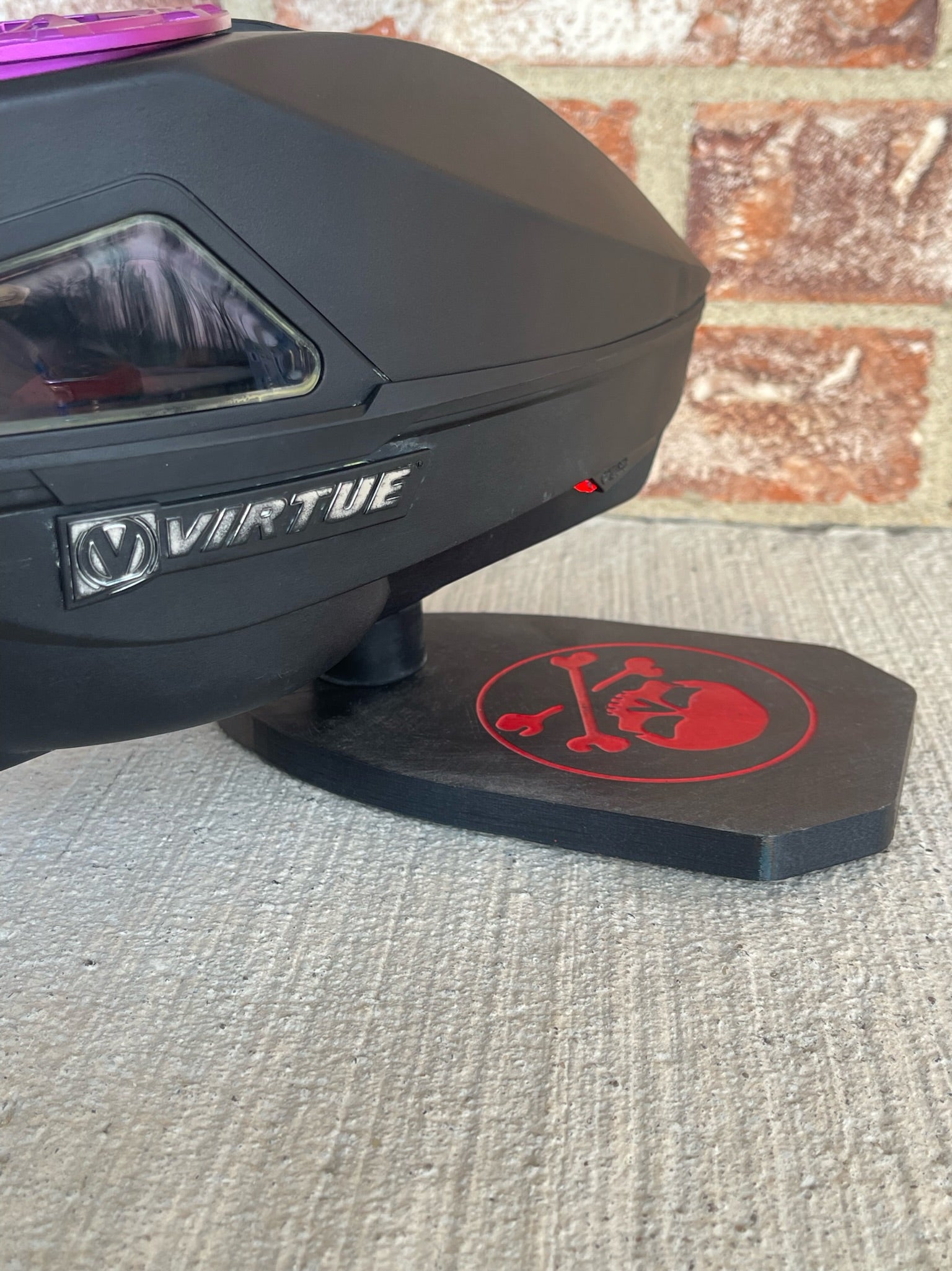 Used Virtue Spire IV 280 Paintball Loader - Black w/ Purple EVO Speed feed