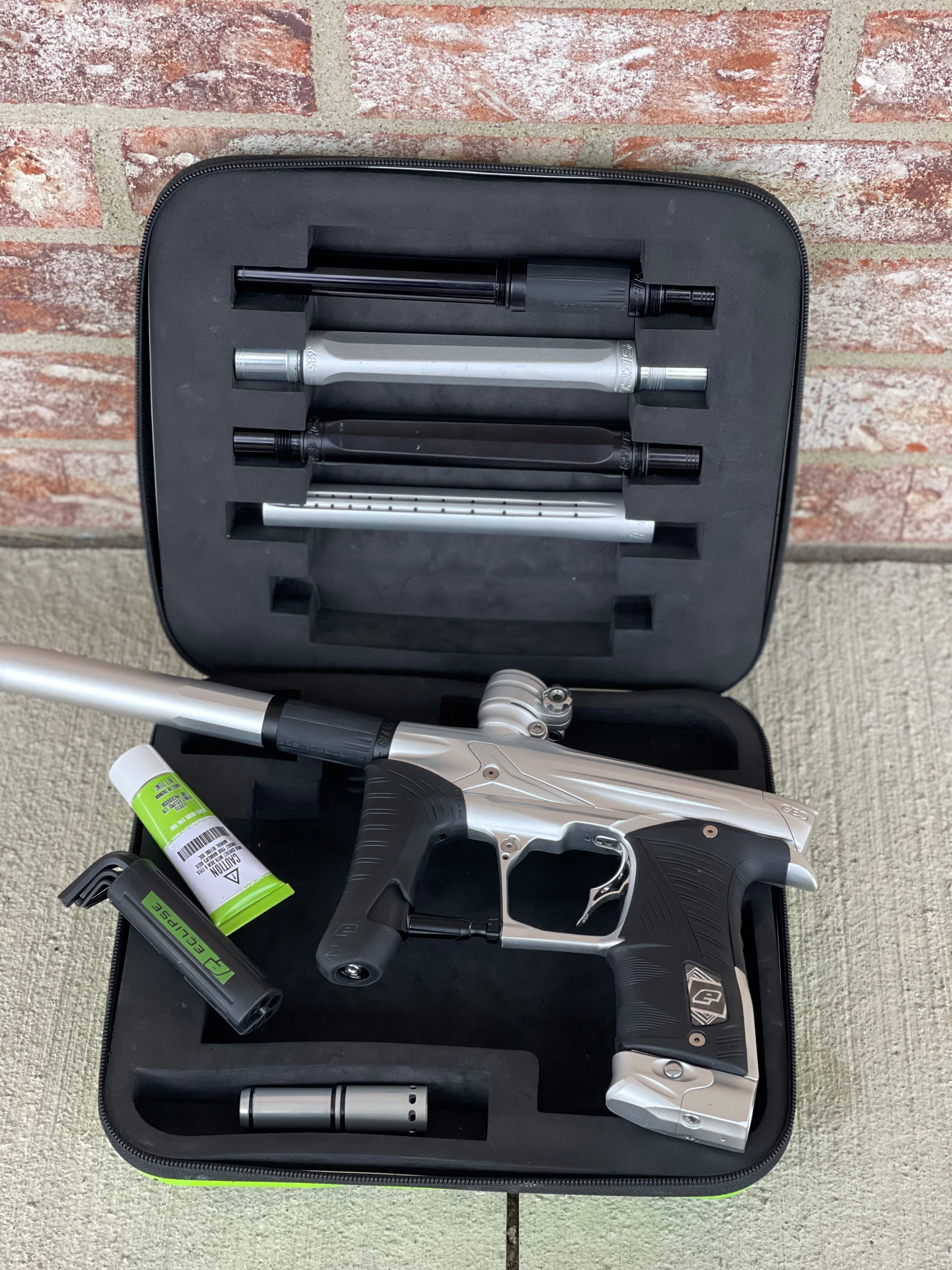 Used Planet Eclipse Geo 3.5 Paintball Gun - Silver