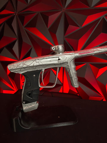 Used DLX Luxe X Paintball Gun - Silver Splash