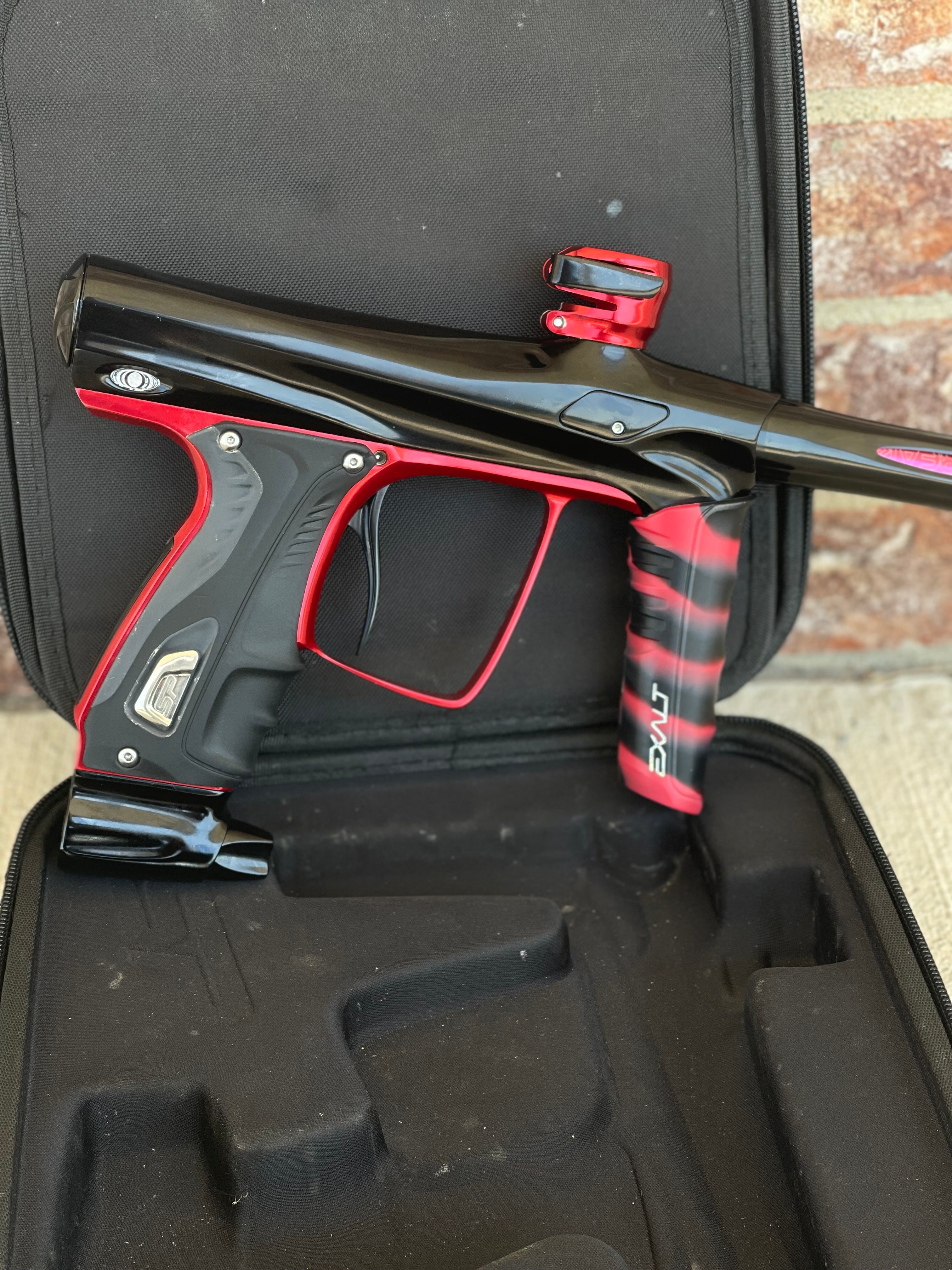 Used Smart Parts Shocker RSX Paintball Marker- Gloss Black w/Red Accents and Red/Black Swirl Exalt Front Grip