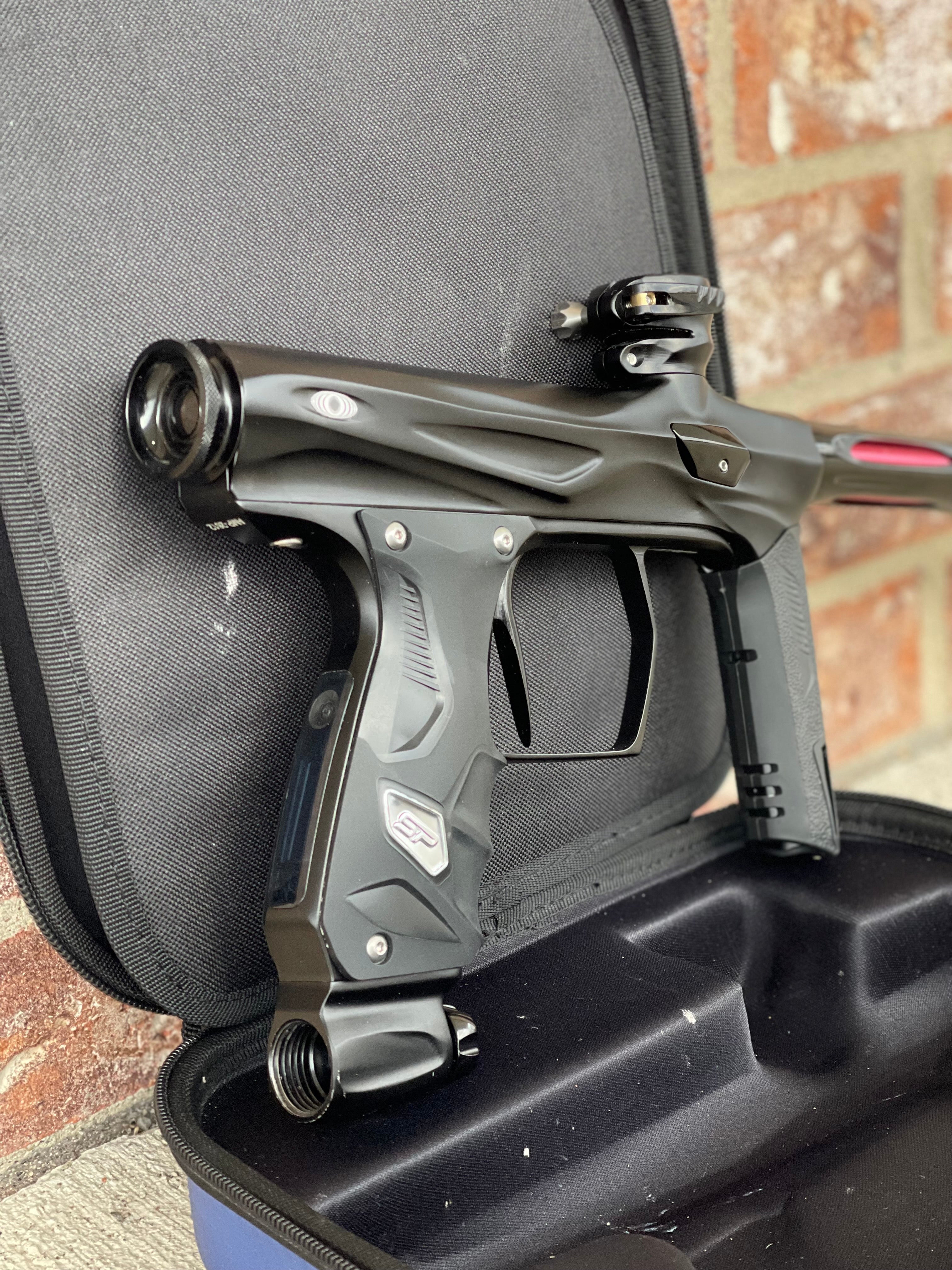 Used Shocker Amp Paintball Gun - Black