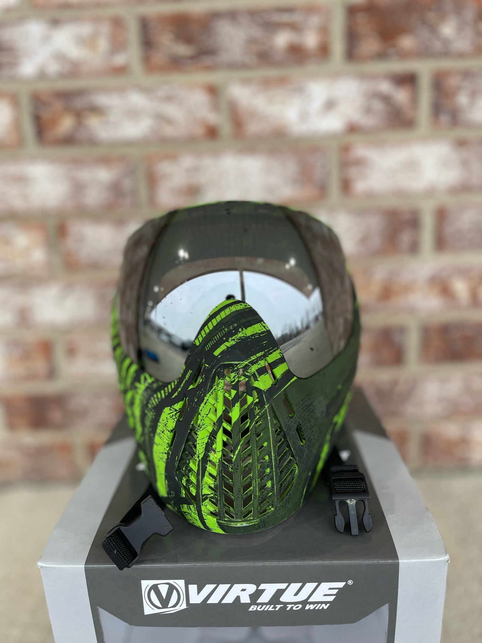 Used Virtue Vio Ascend Paintball Mask - Graphic Lime