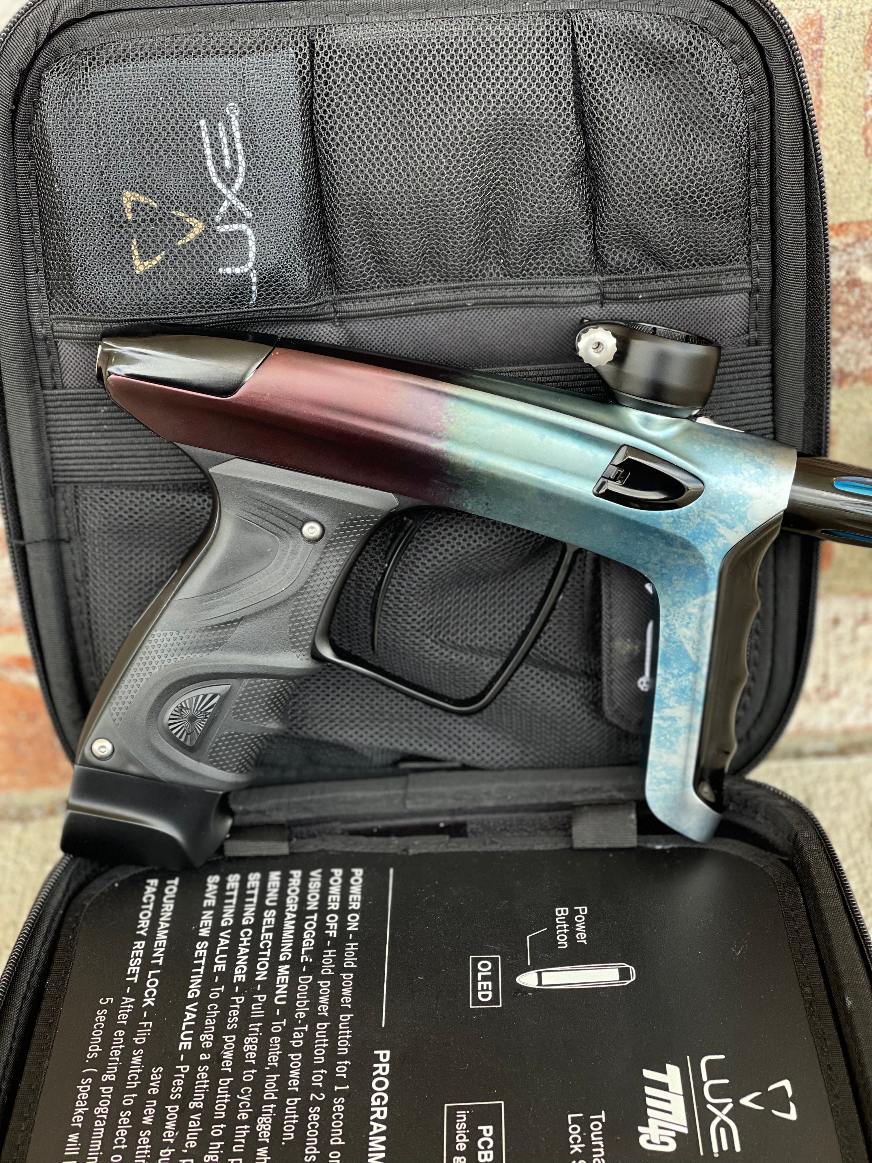 Used DLX Luxe TM40 Paintball Gun - Black Ice Fade