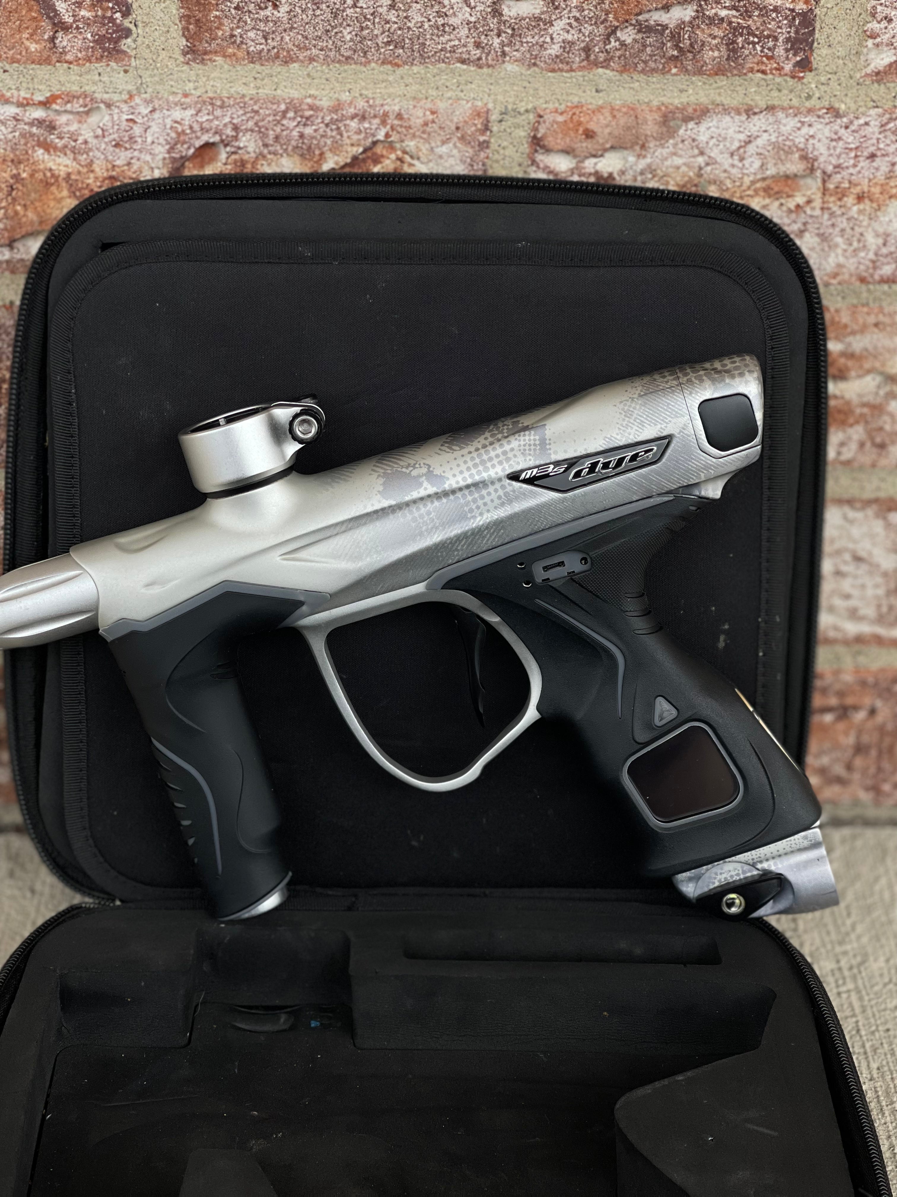 Used Dye M3S Paintball Gun - PGA Whiteout w/ Flex Face Bolt and M3+ Billy Wing Solenoid Housing