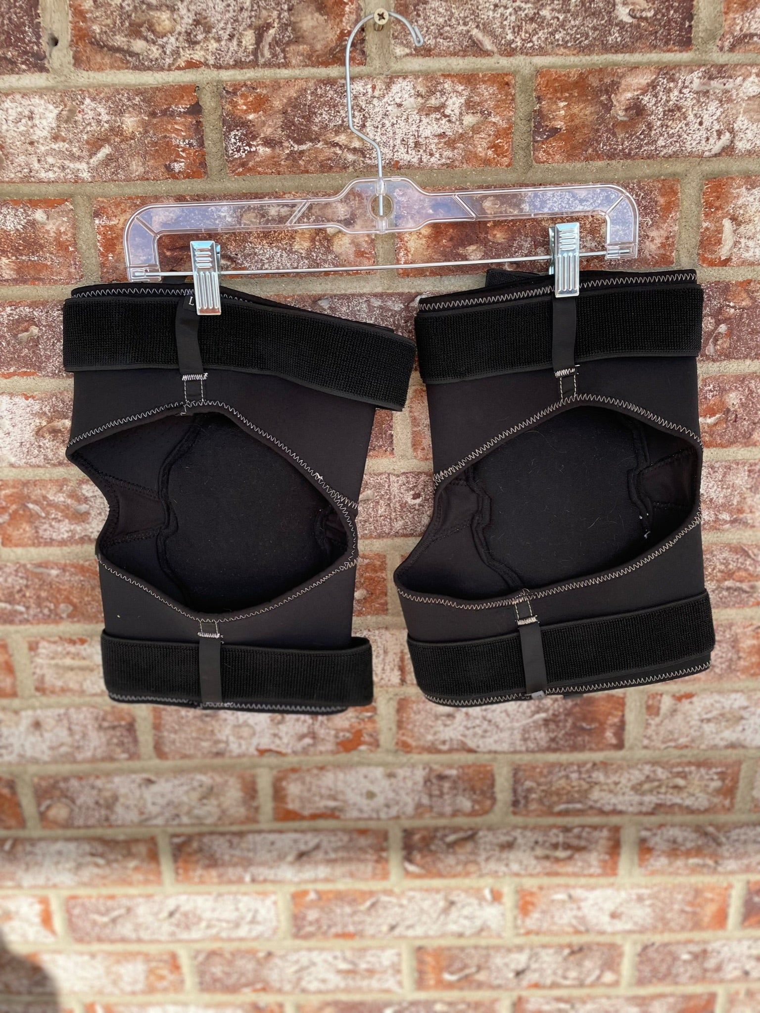 Used NXE Knee Pads - Large - Black