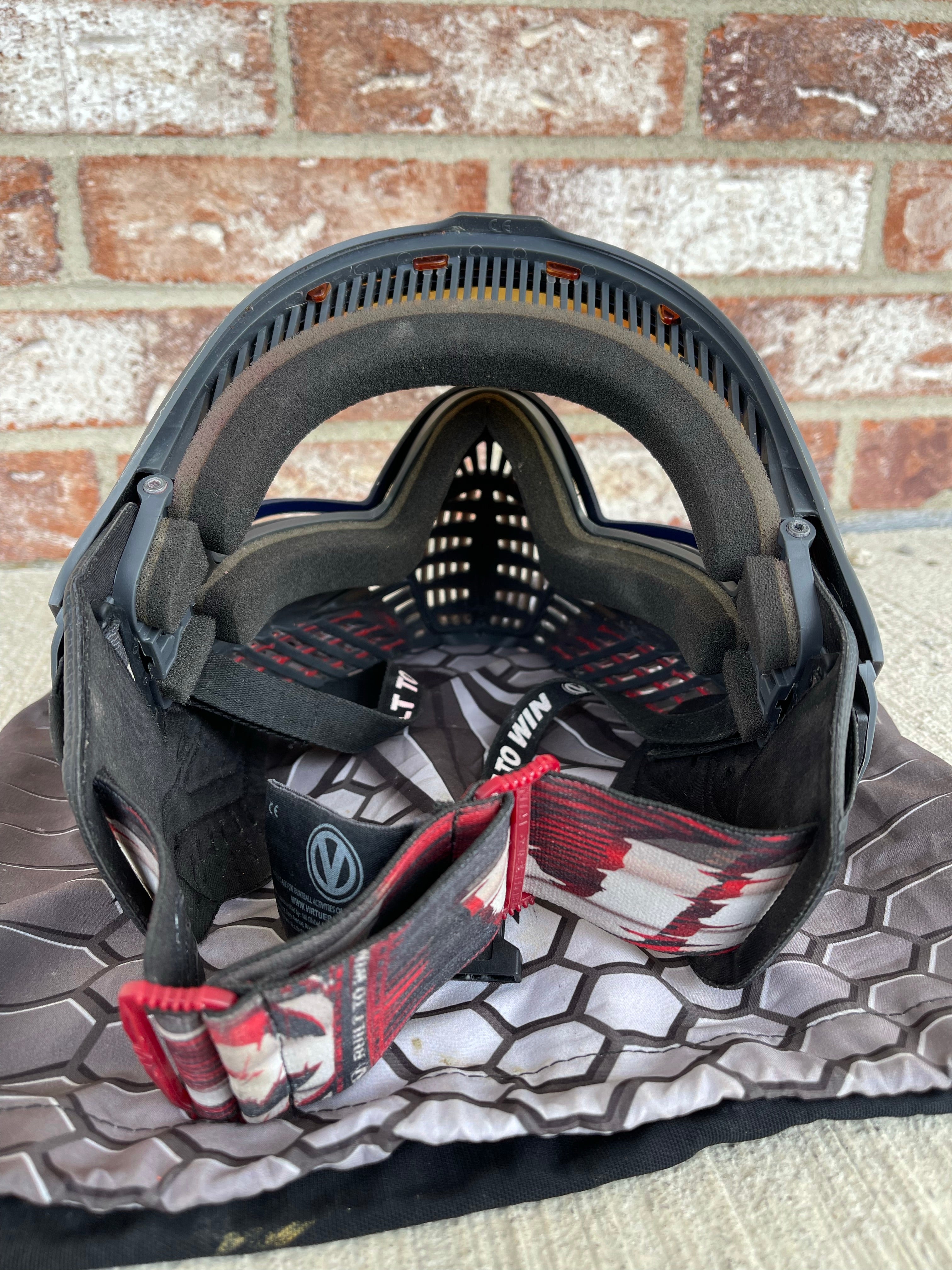 Used Virtue Vio Contour 2 Paintball Mask- Grey / Red