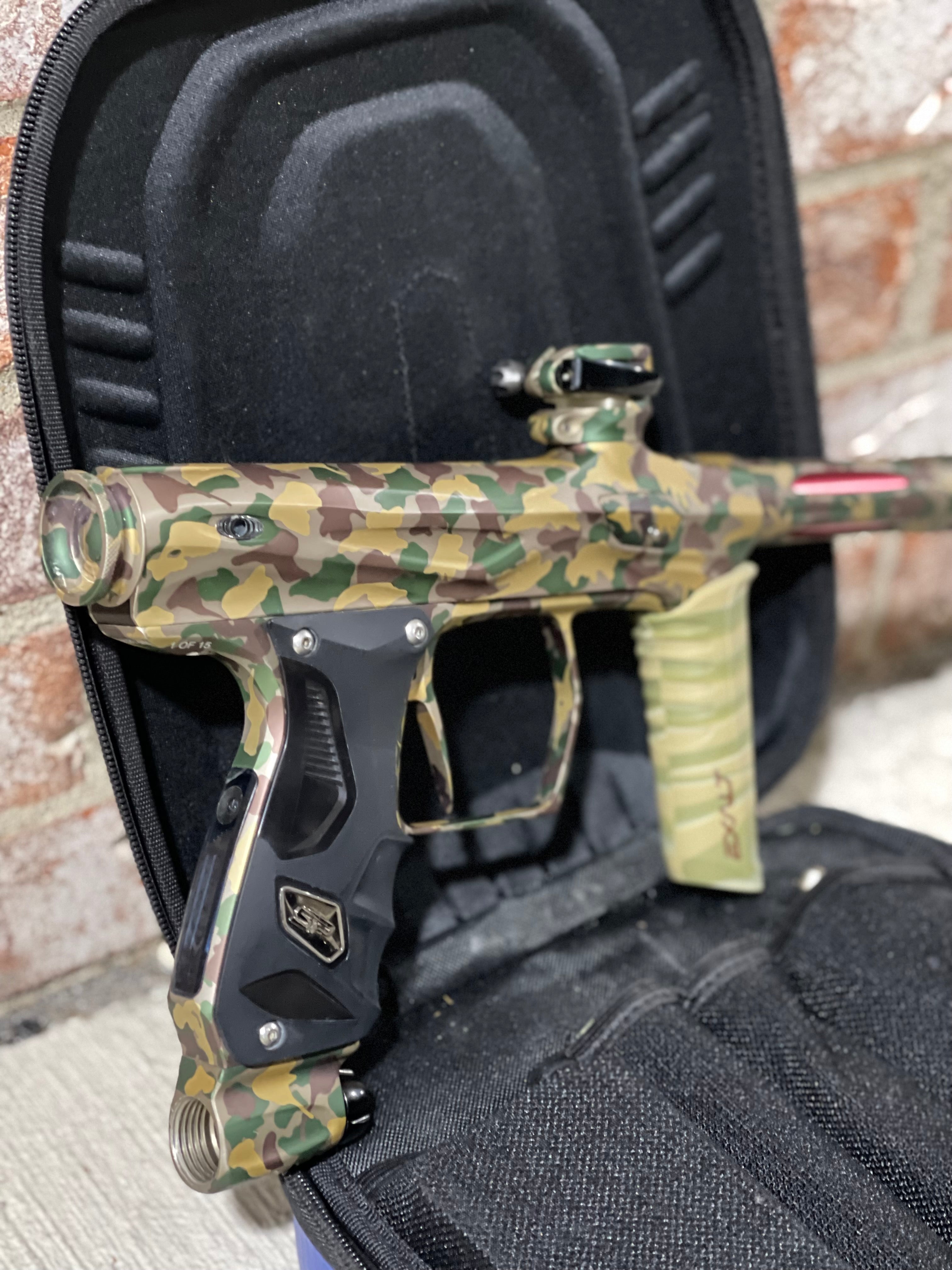 Used SP Shocker Amp Paintball Gun - LE Woodland Camo #1 (Owners Gun)