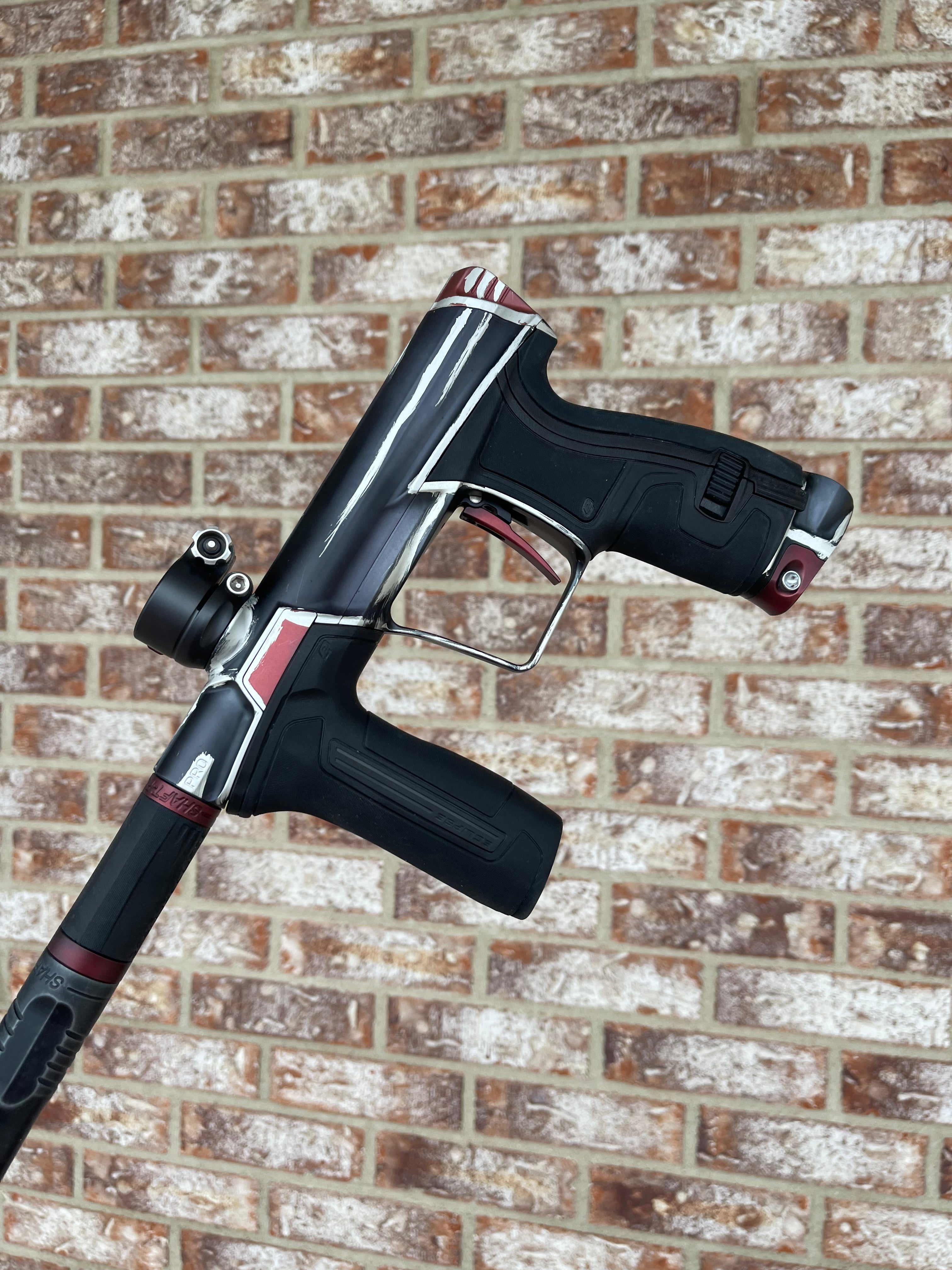 Used Eclipse CS2 Pro Paintball Gun Custom Anno Black/Red/Whit