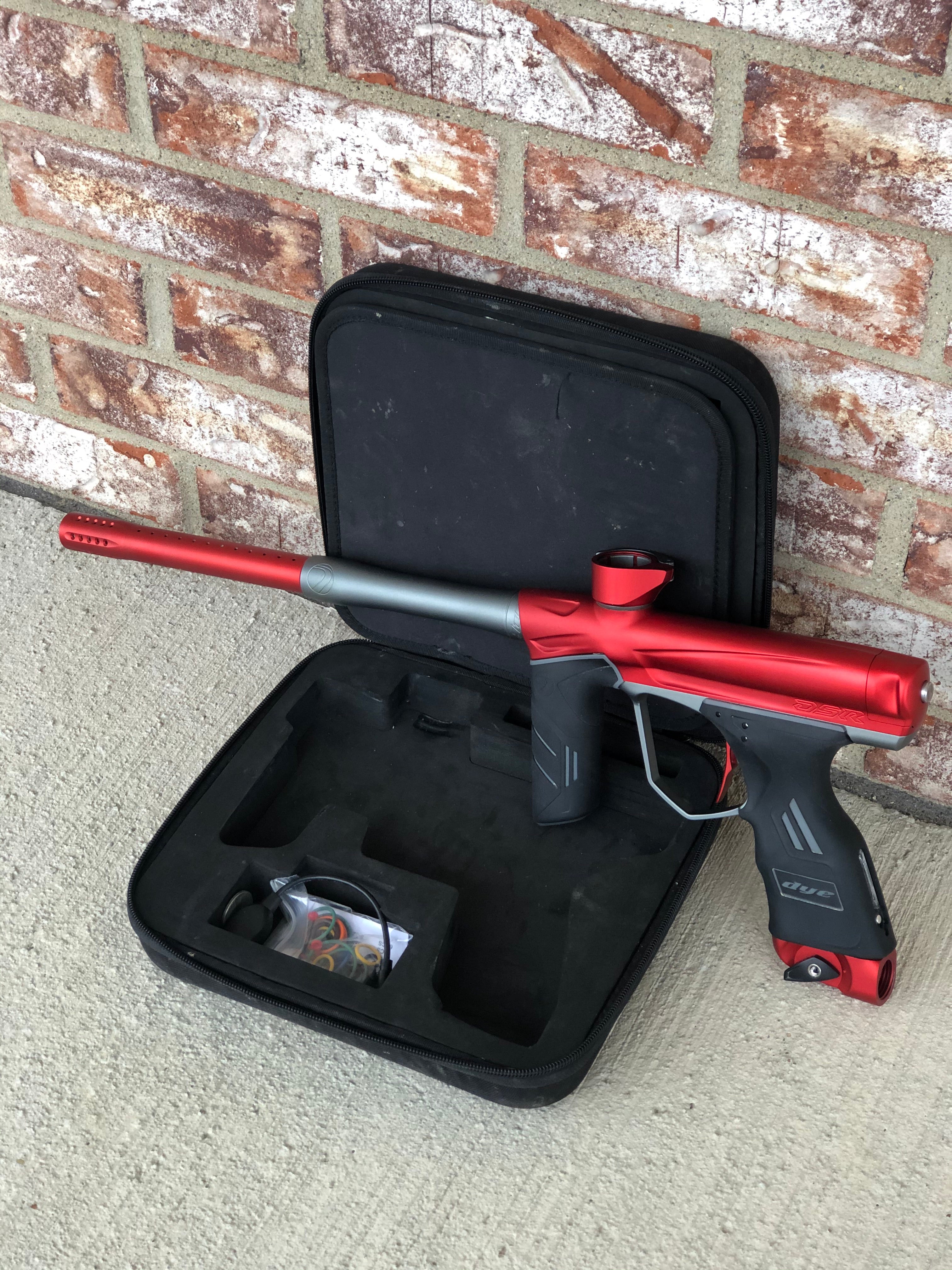 Used Dye DSR Paintball Gun - Blaze Red