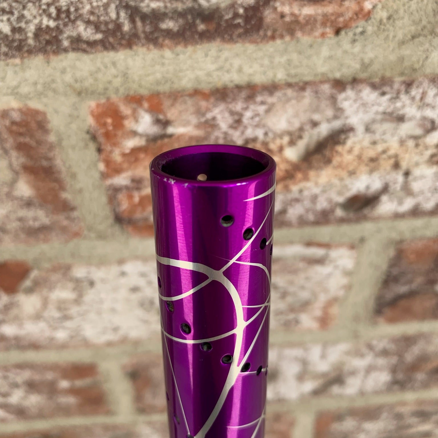 Used Shocker Amp Paintball Gun - Purple Splash