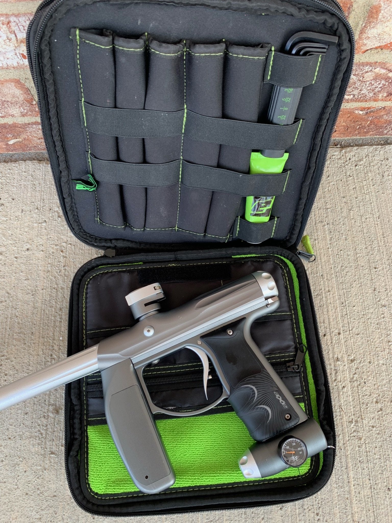 Used Empire Axe Paintball Gun - Pewter/Silver
