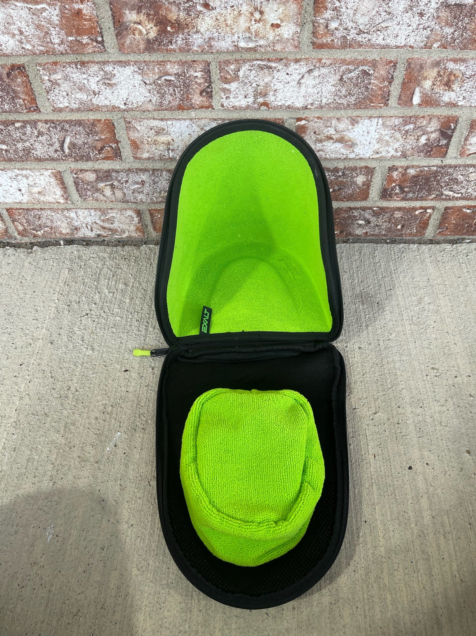 Used Exalt Goggle Case V3