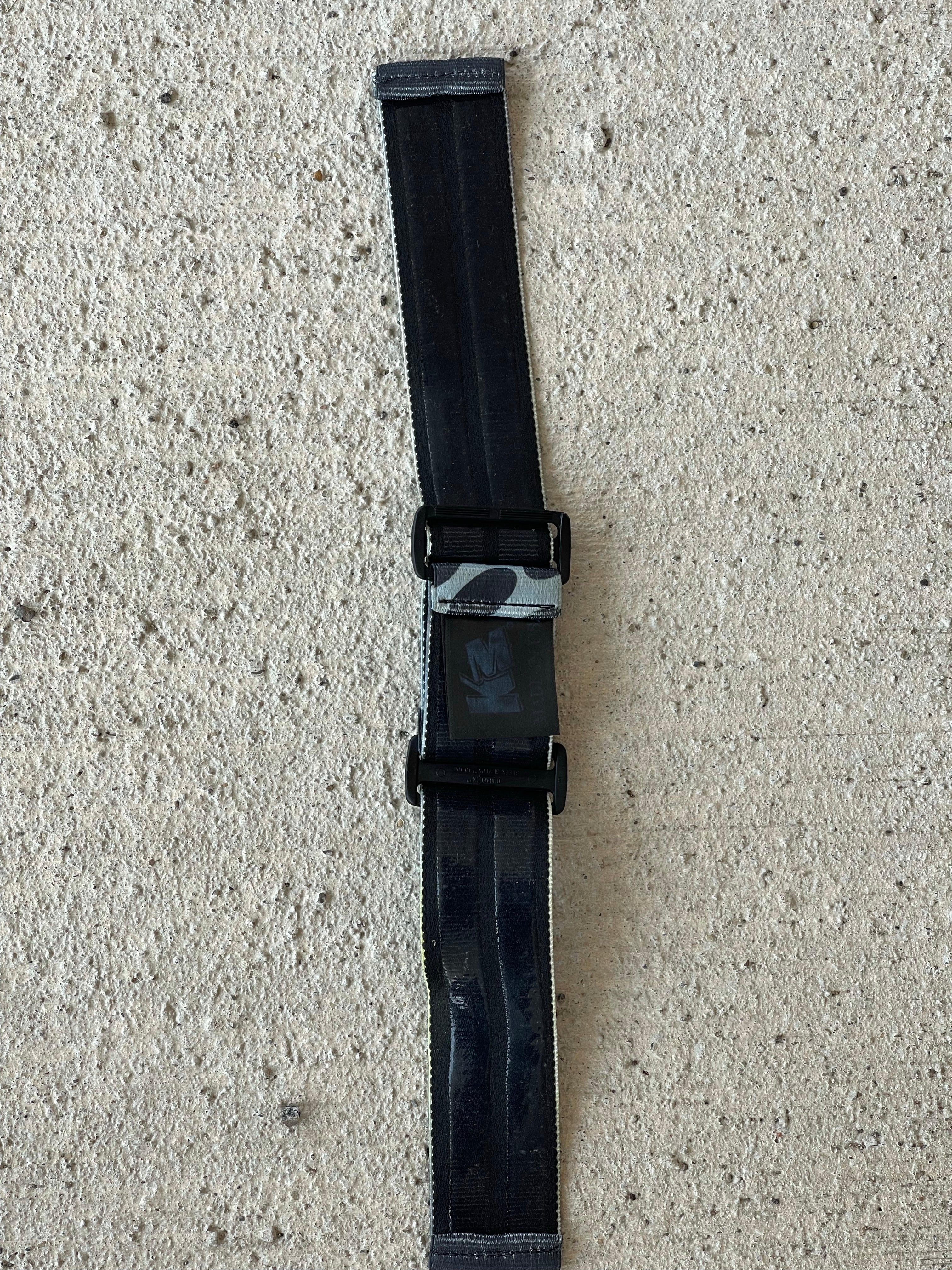 Used JT Universal Mask Strap - Gray Bubble