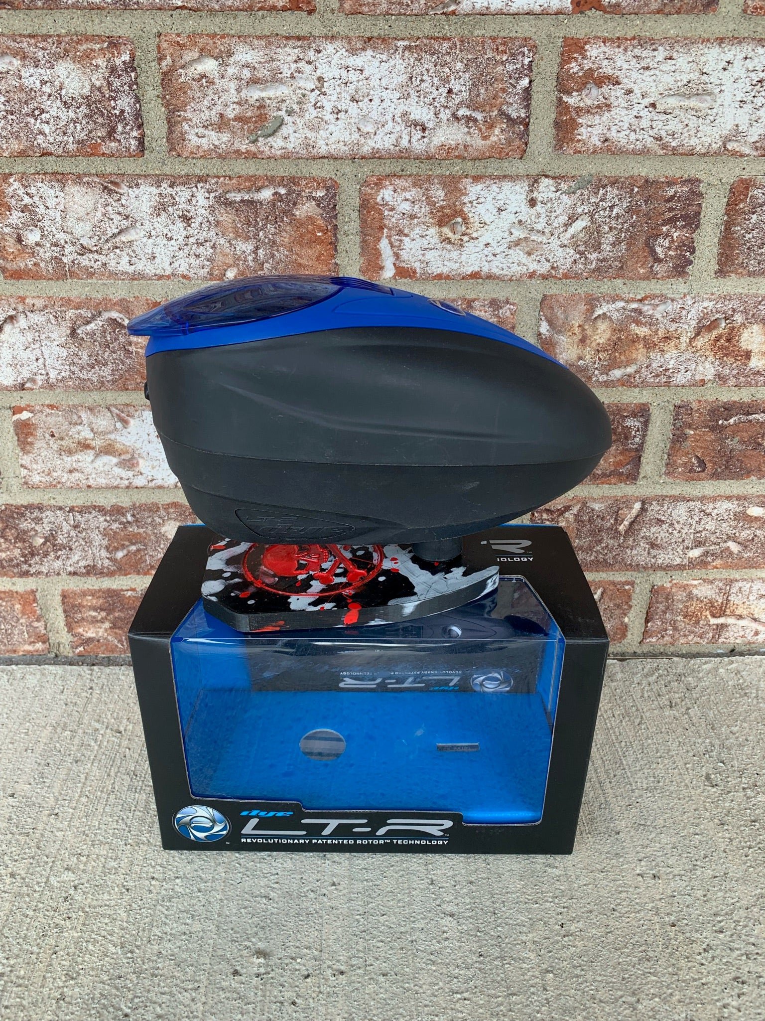 Used Dye LTR Paintball Loader Blue Punishers Paintball